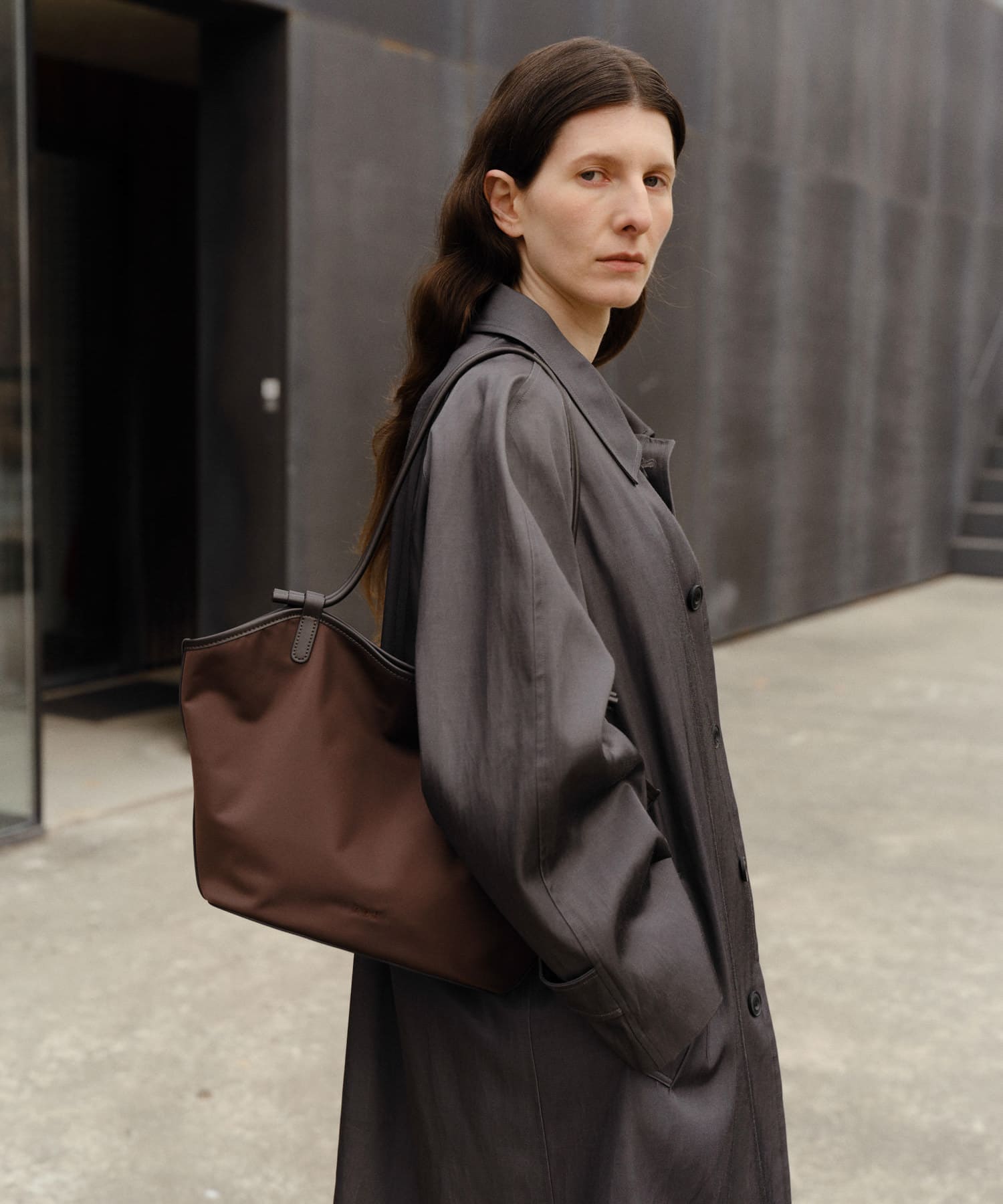ROH Seoul LIEN NYLON(- UMBER): バッグ｜URBAN RESEARCH公式