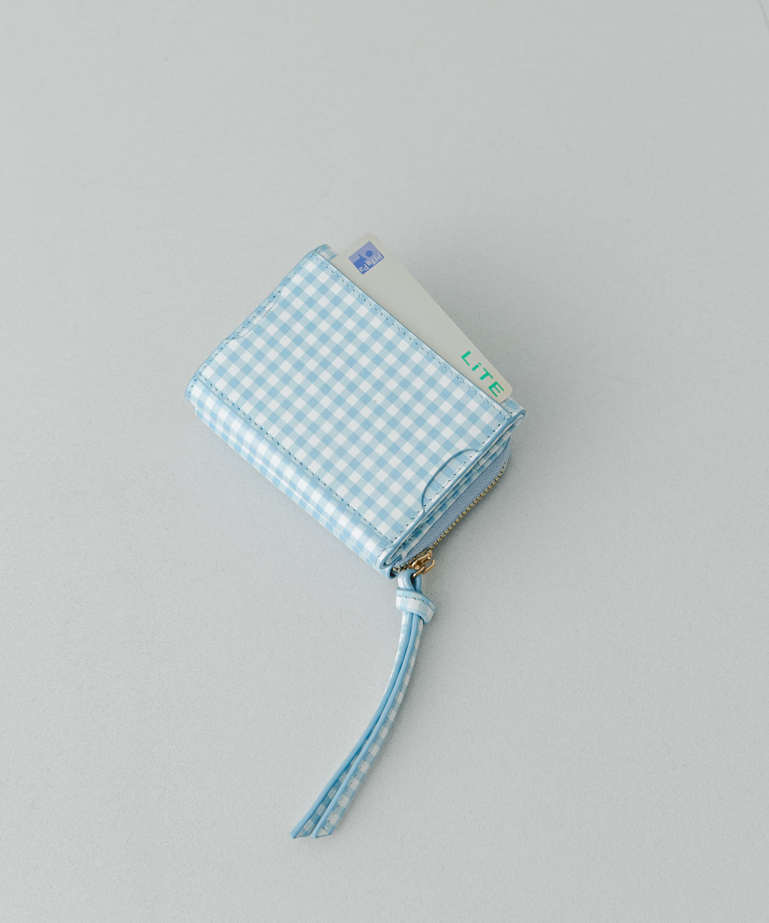 PALE BLUE