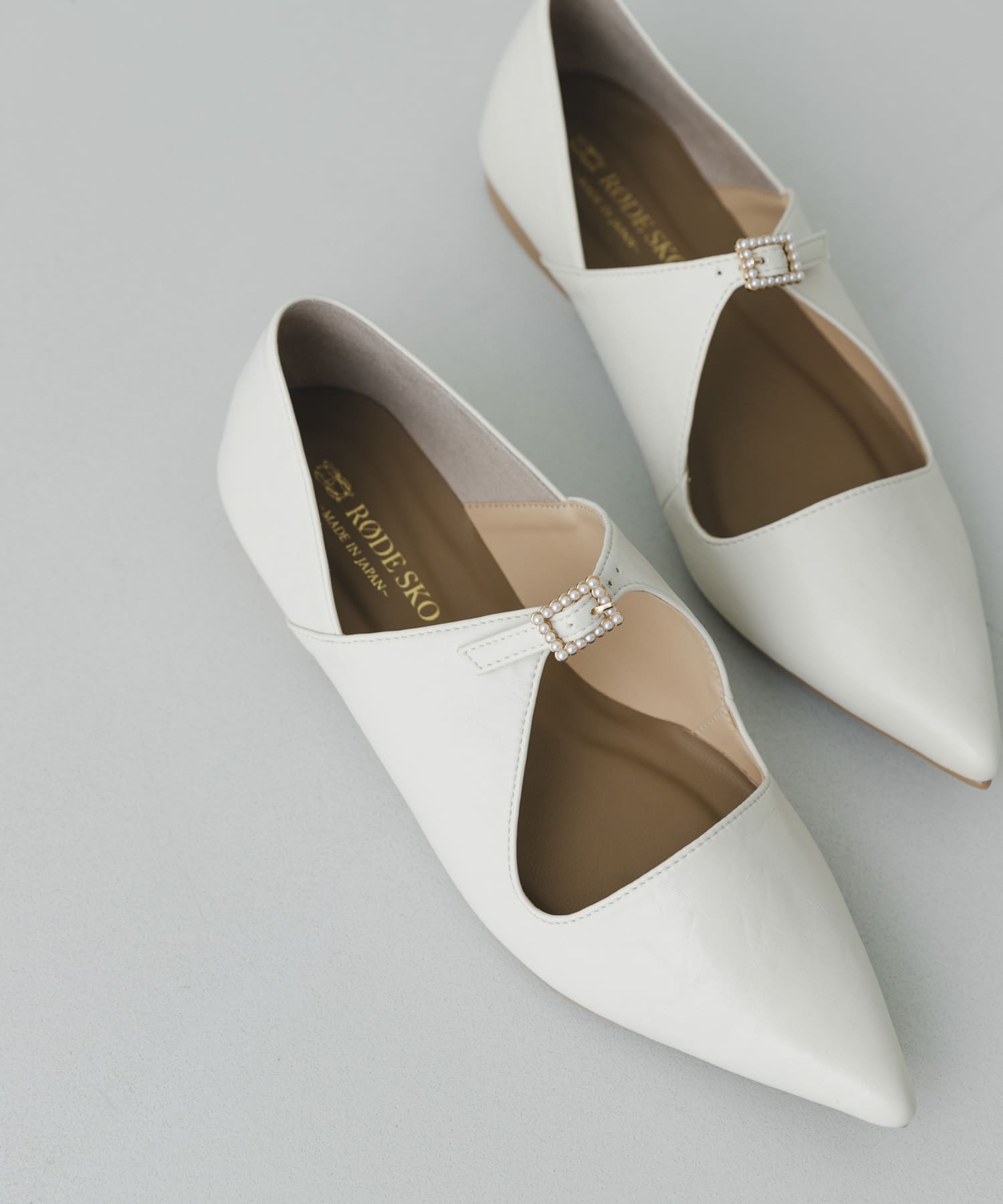 IVORY