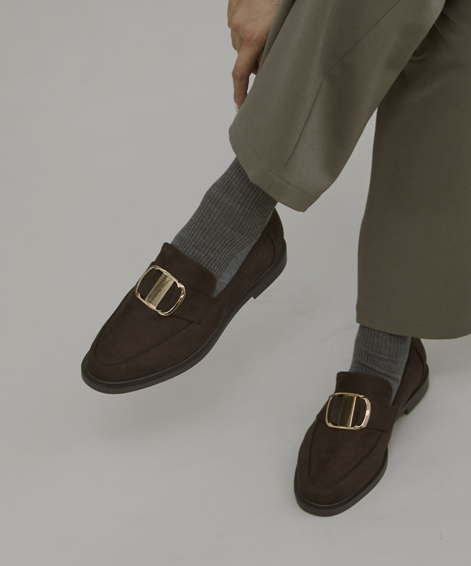 BROWN/S