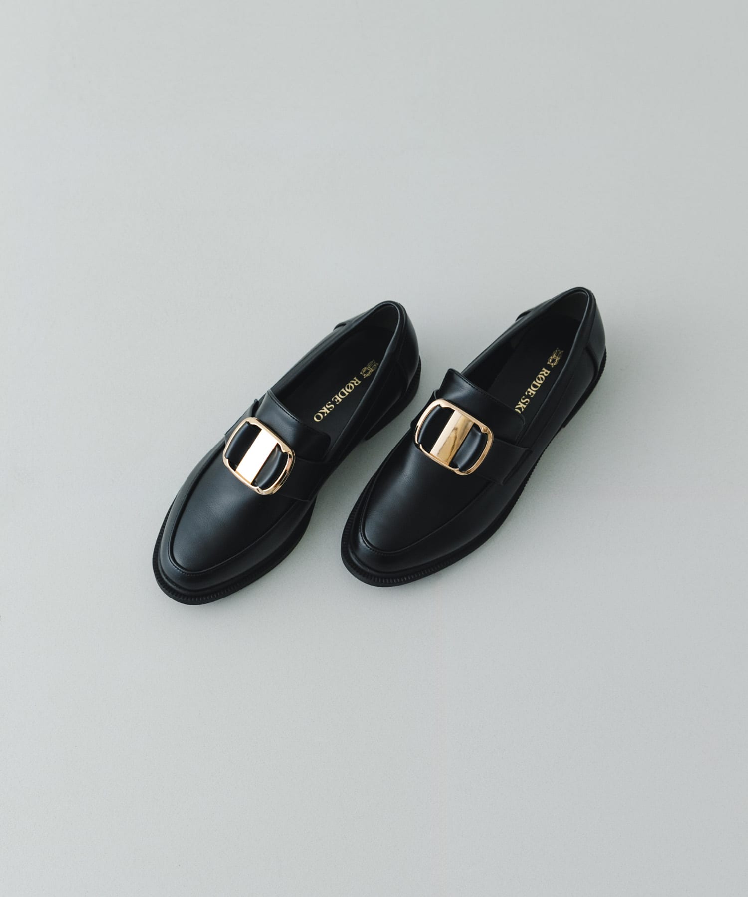 ビッグバックルローファー BLACK 22.5