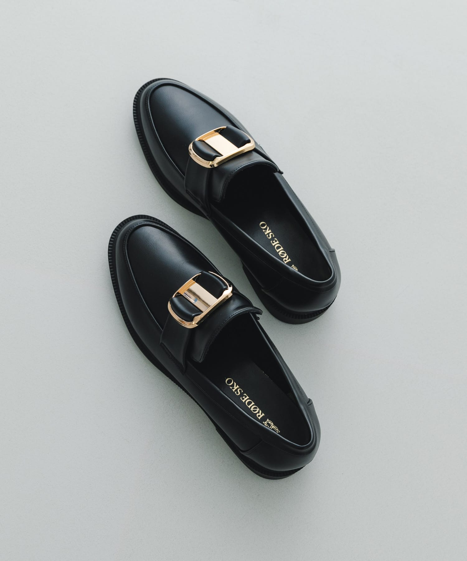 ビッグバックルローファー BLACK 22.5