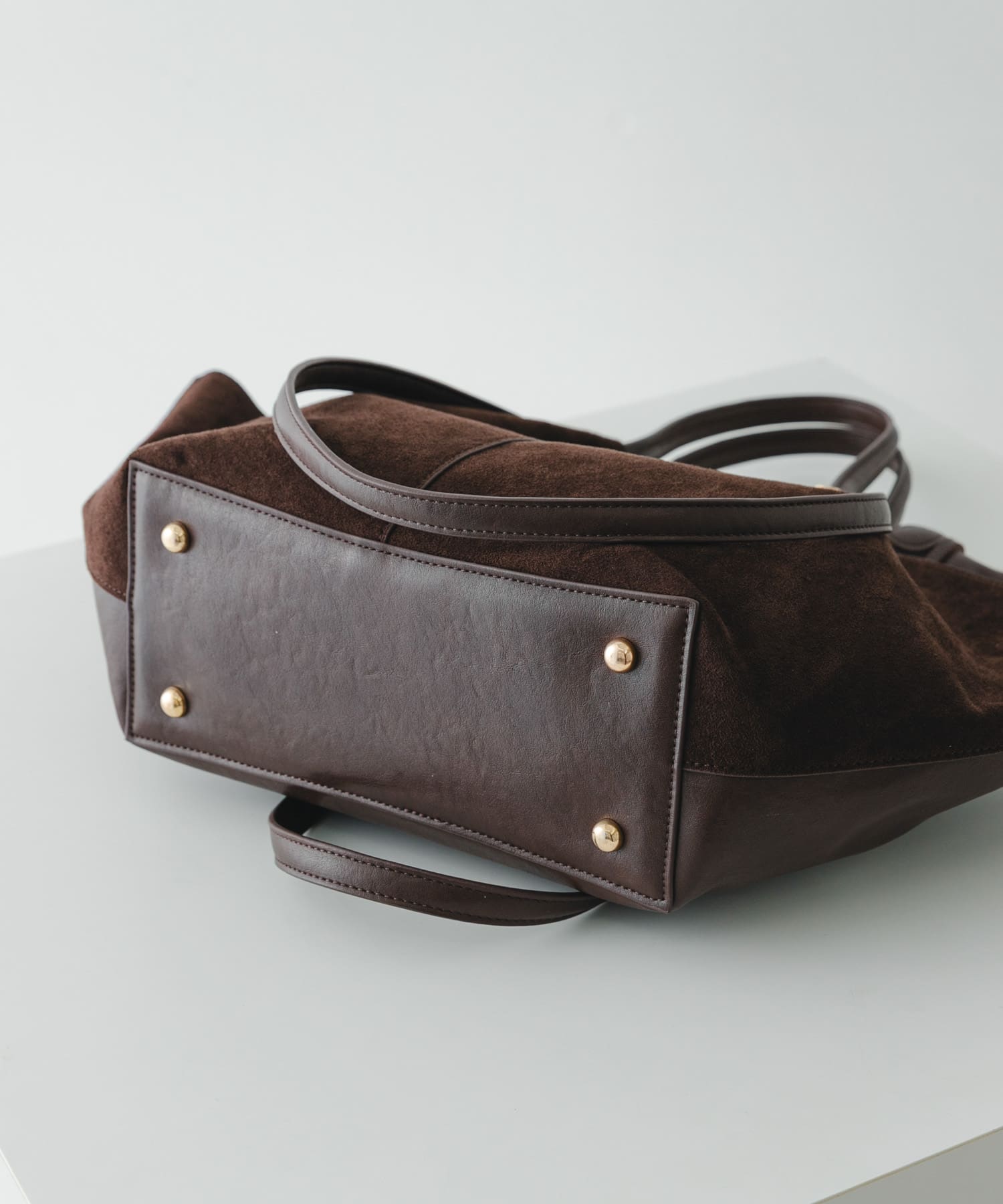 チャームセット2WAYトートバッグ(One DARK BROWN): バッグ｜URBAN