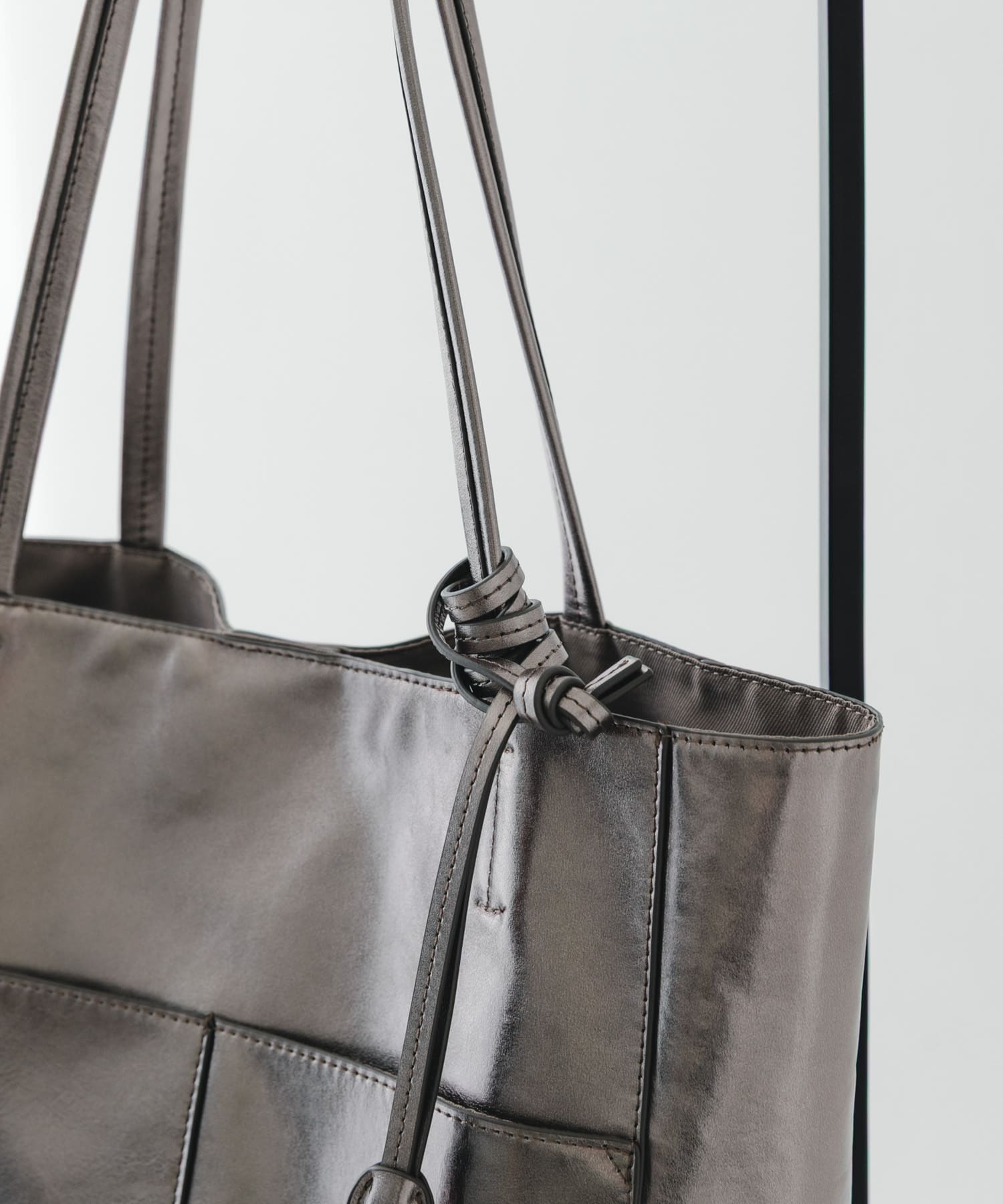 GUN METAL