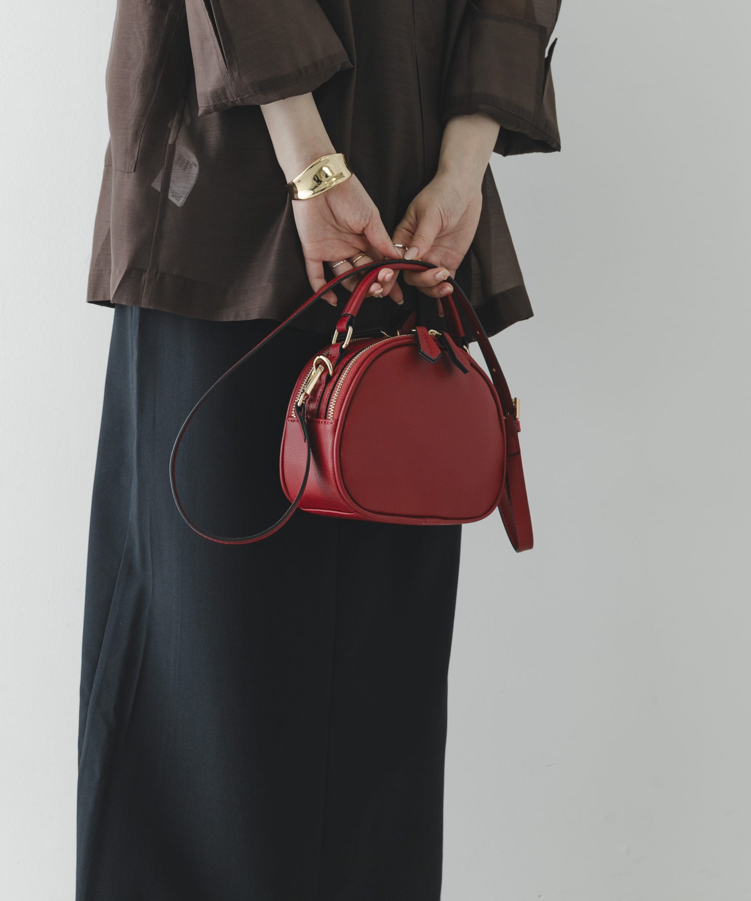 ラウンドミニショルダーバッグ RED One