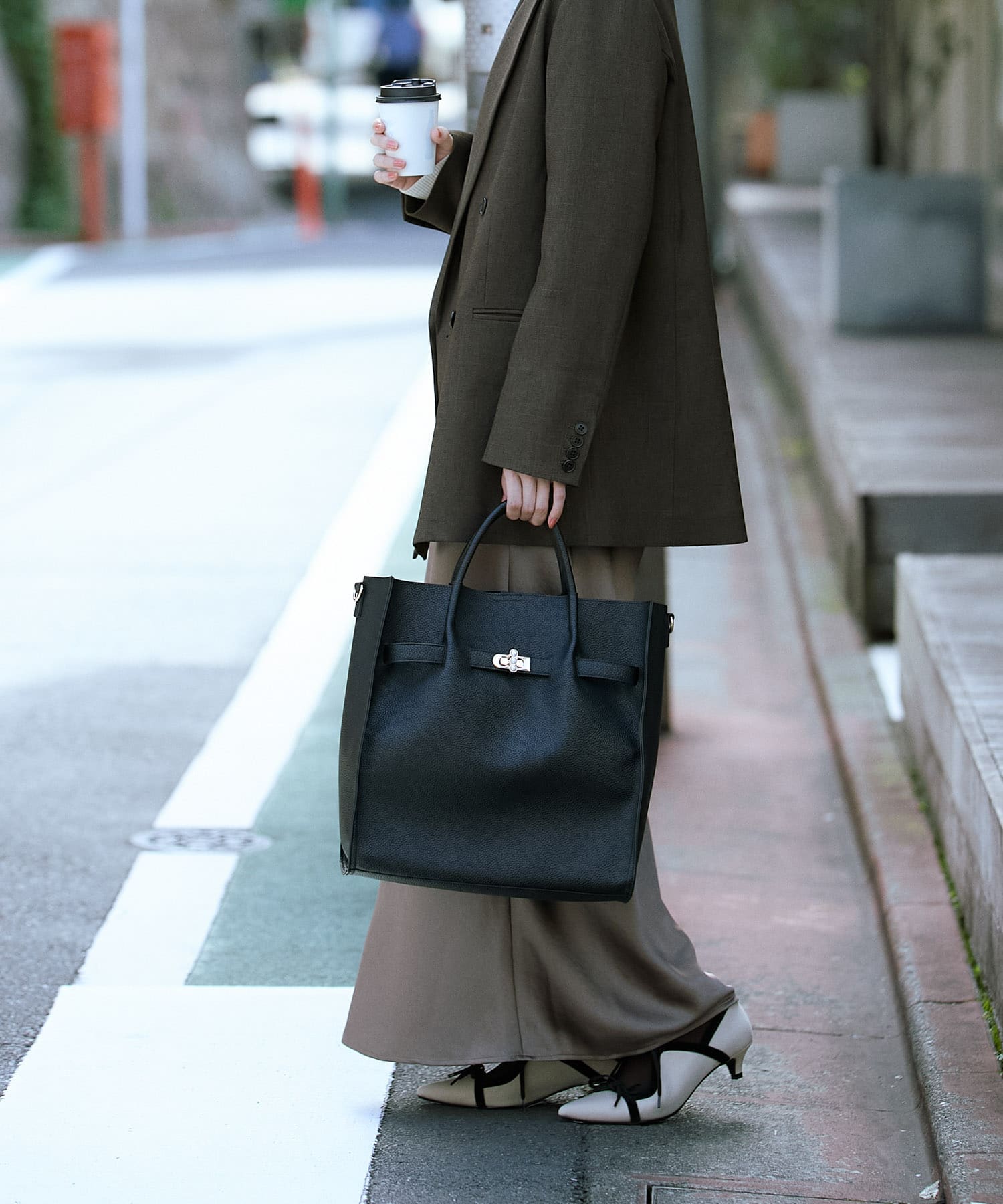 パールバー2WAYA4トートバッグ(One BLACK): バッグ｜URBAN RESEARCH