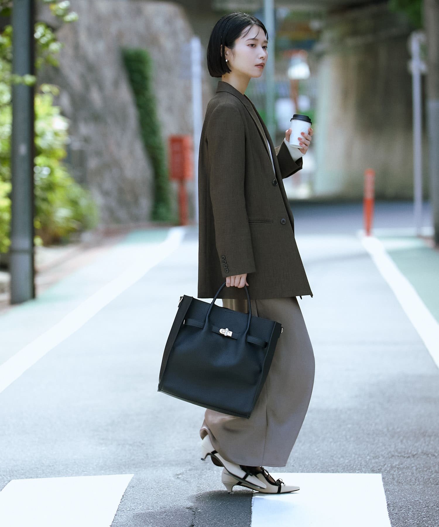 【A'pearl】2way Work Bag 通勤バッグ ブラック×シルバー パールバー2WAYA4トートバッグ(One BLACK): バッグ｜URBAN RESEARCH