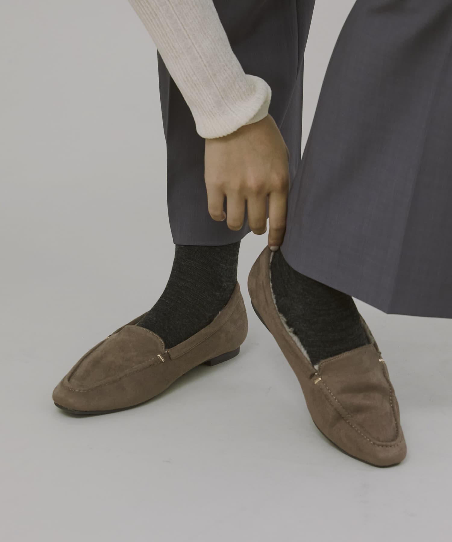 撥水プチメタルフラッフィーシューズ TAUPE 36