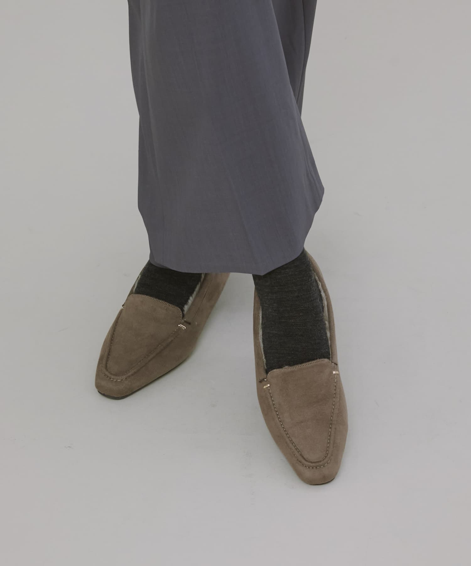撥水プチメタルフラッフィーシューズ TAUPE 36