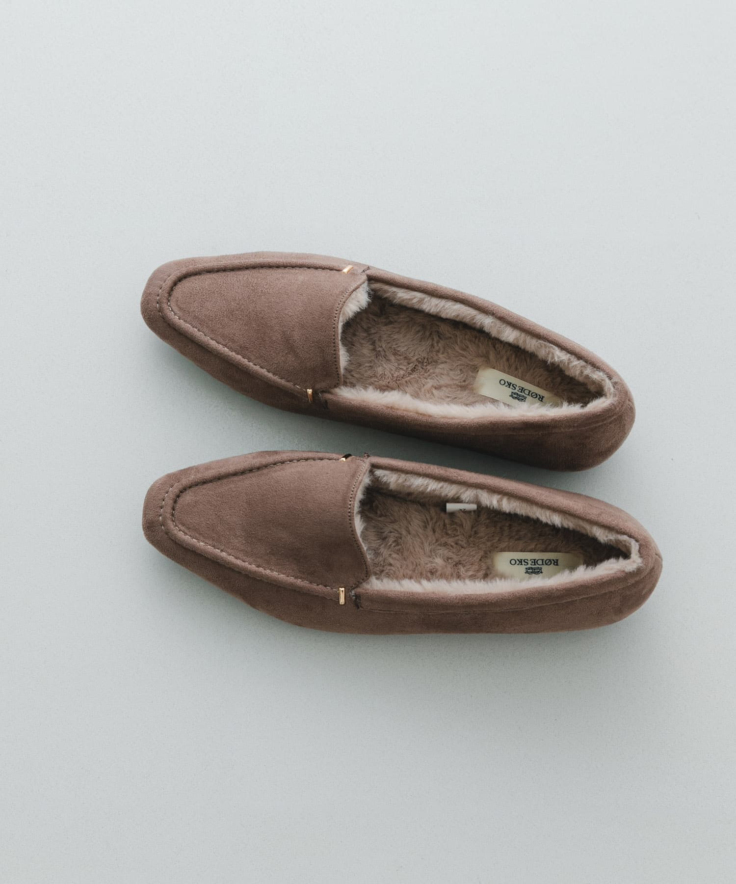 撥水プチメタルフラッフィーシューズ TAUPE 36