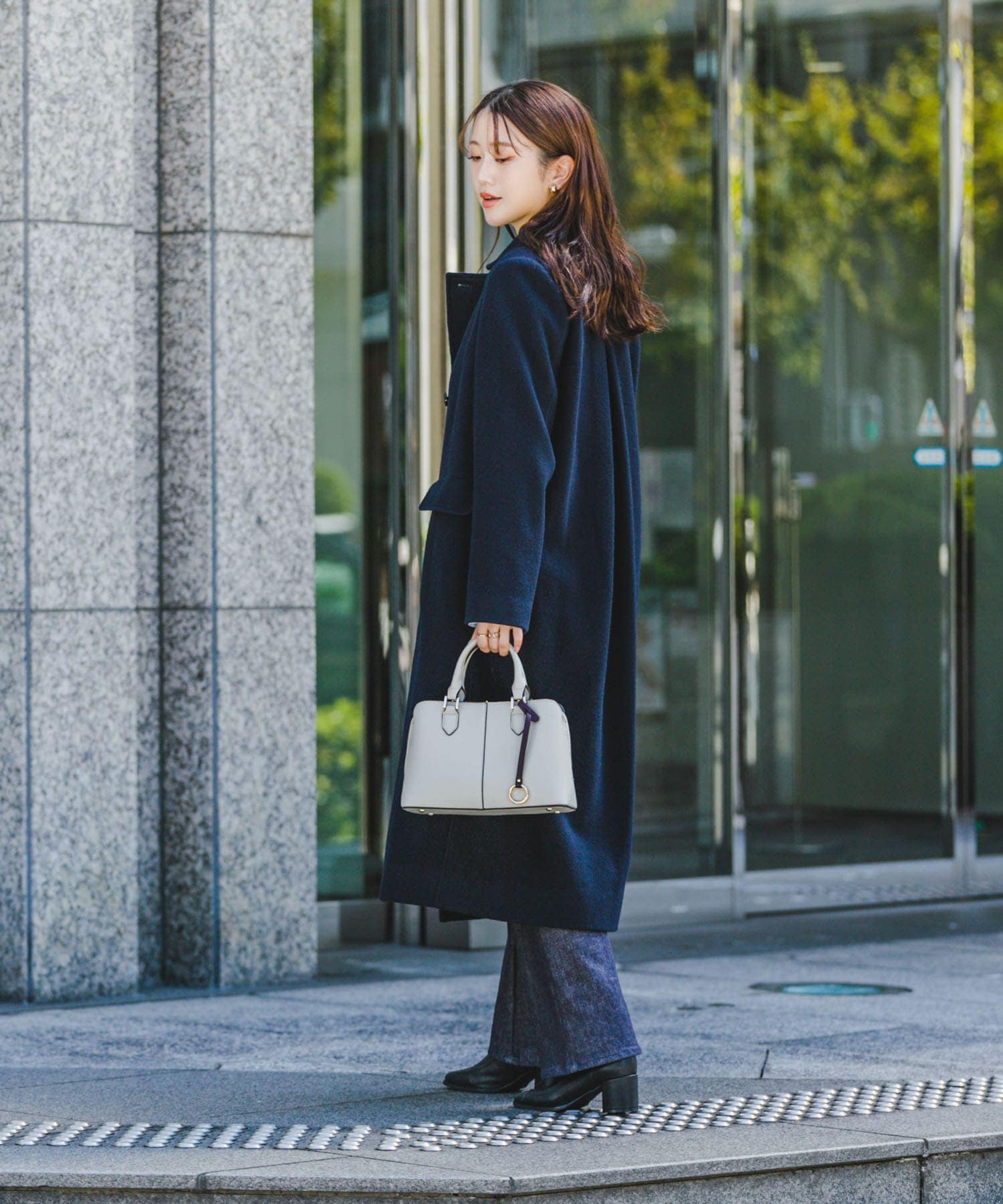 LIGHT GRAY