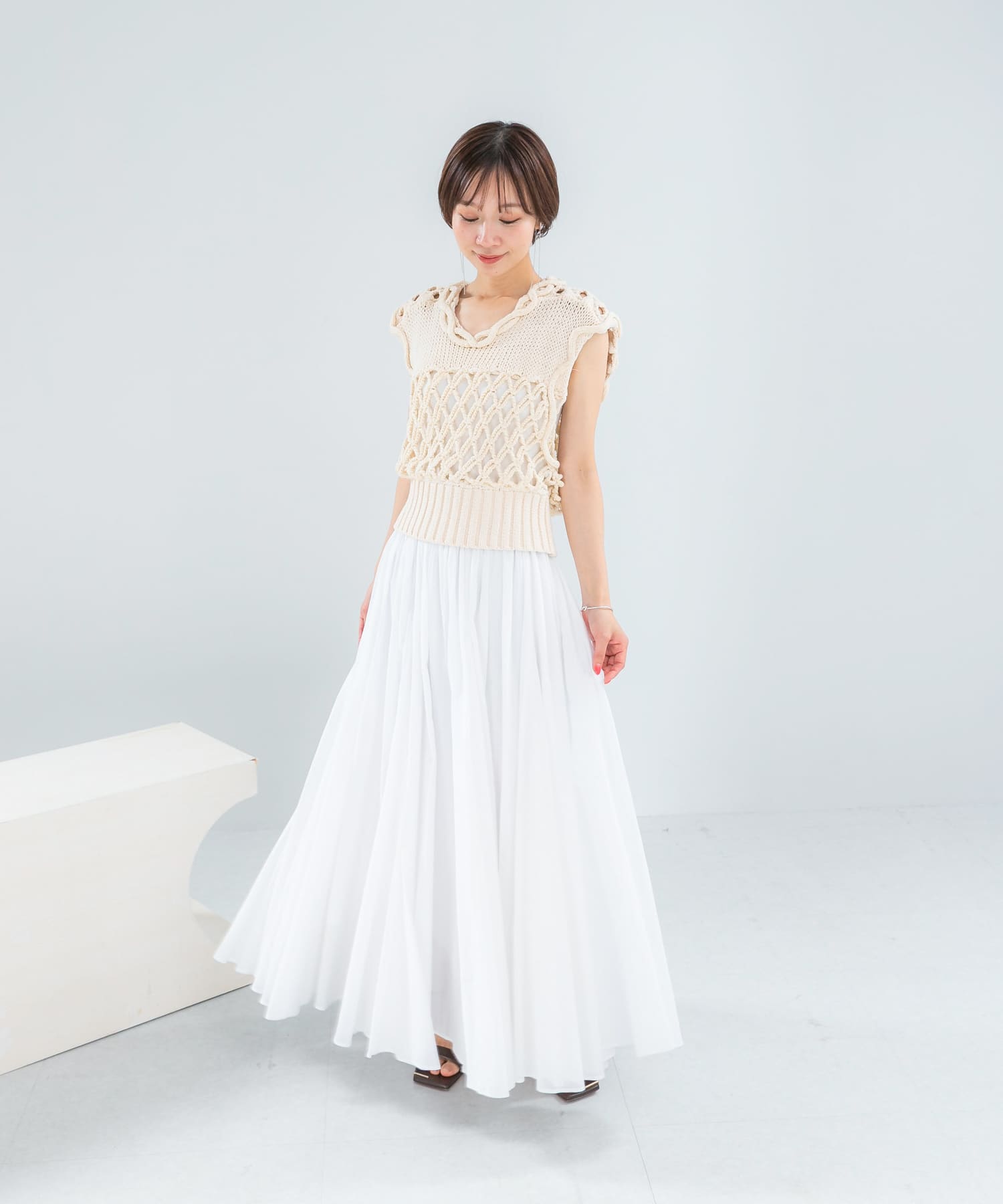 leinwande MIX YARN CROCHET TOPS(Free WHITE): トップス｜URBAN