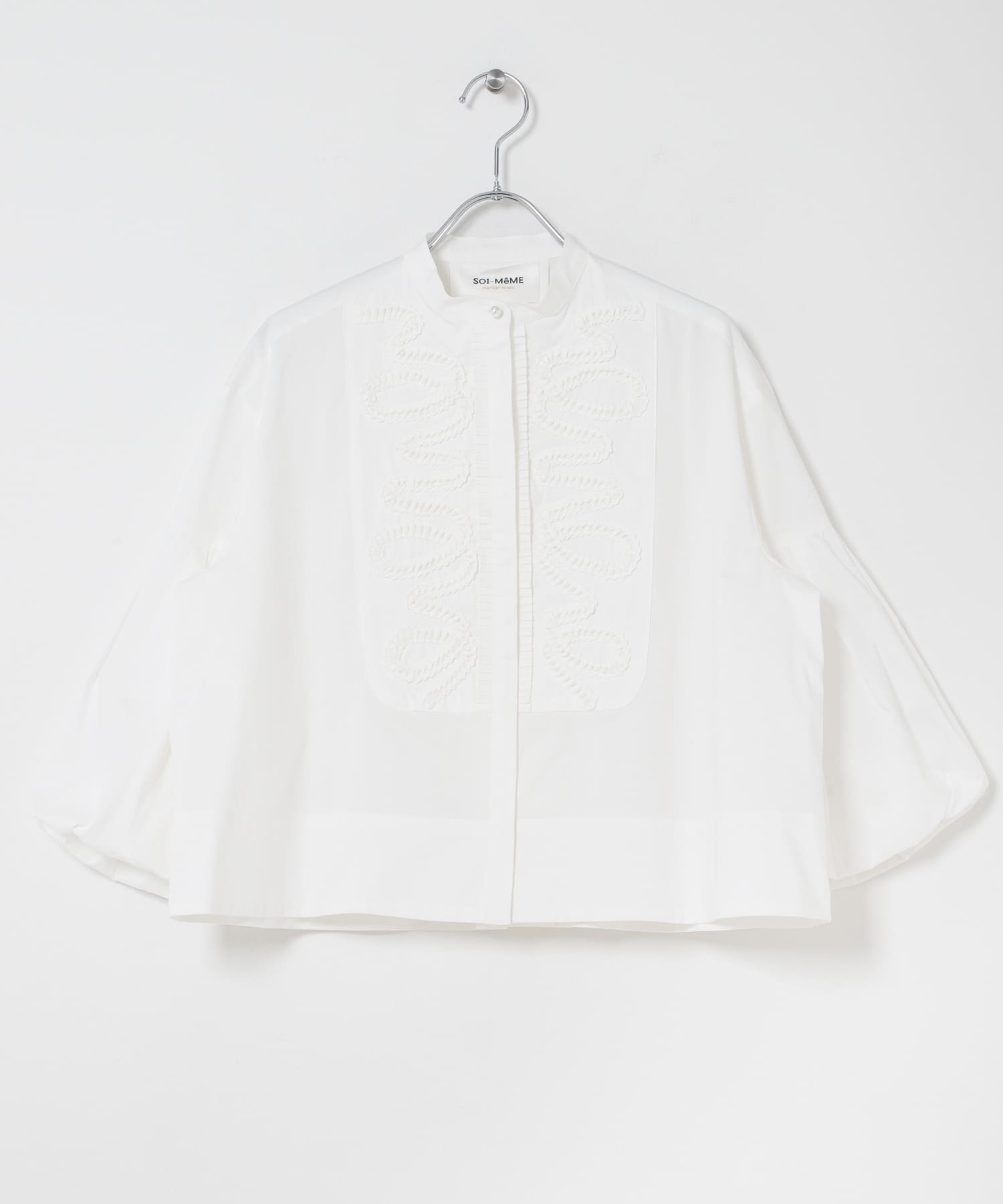 MARILYN MOON　DIAMOND TUCK EMBROIDERY BLOUSE