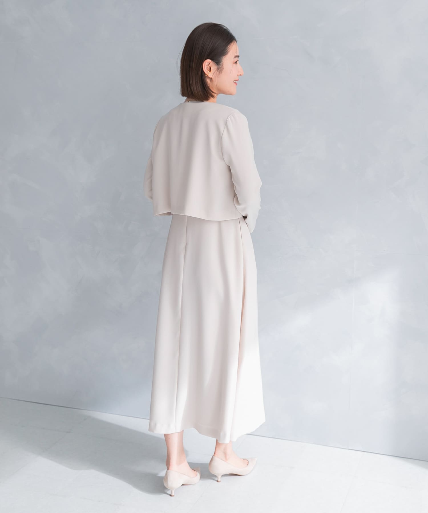 beige