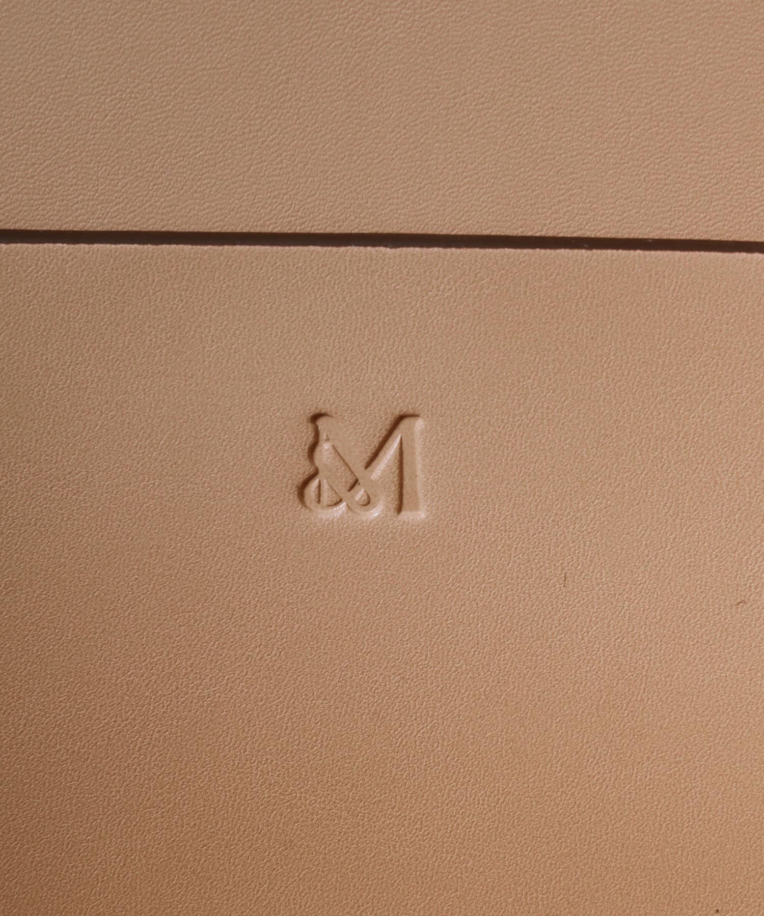 &MyuQ　OPERIA R BLACK -