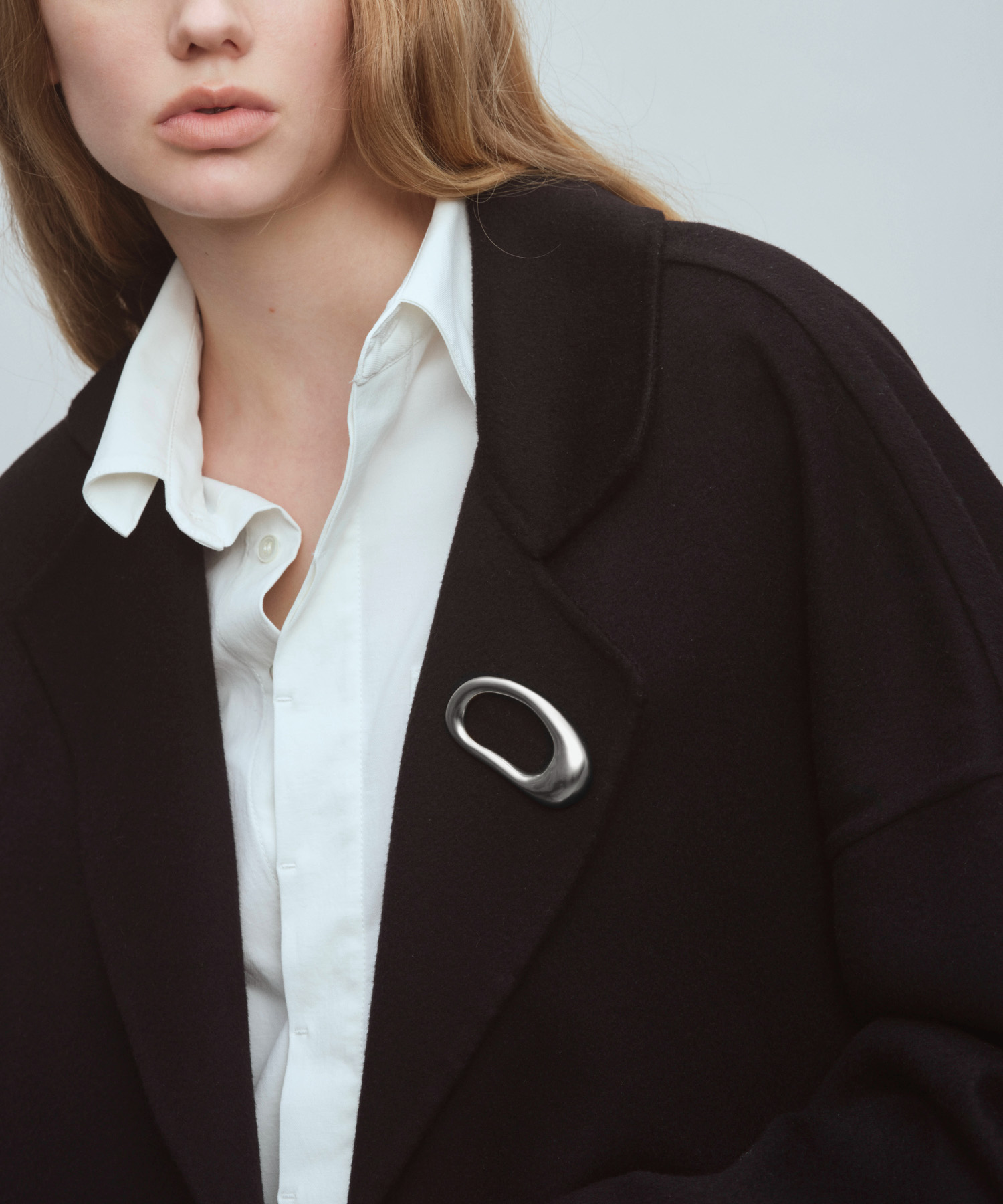 JAMIRAY　BEAN BROOCH 2