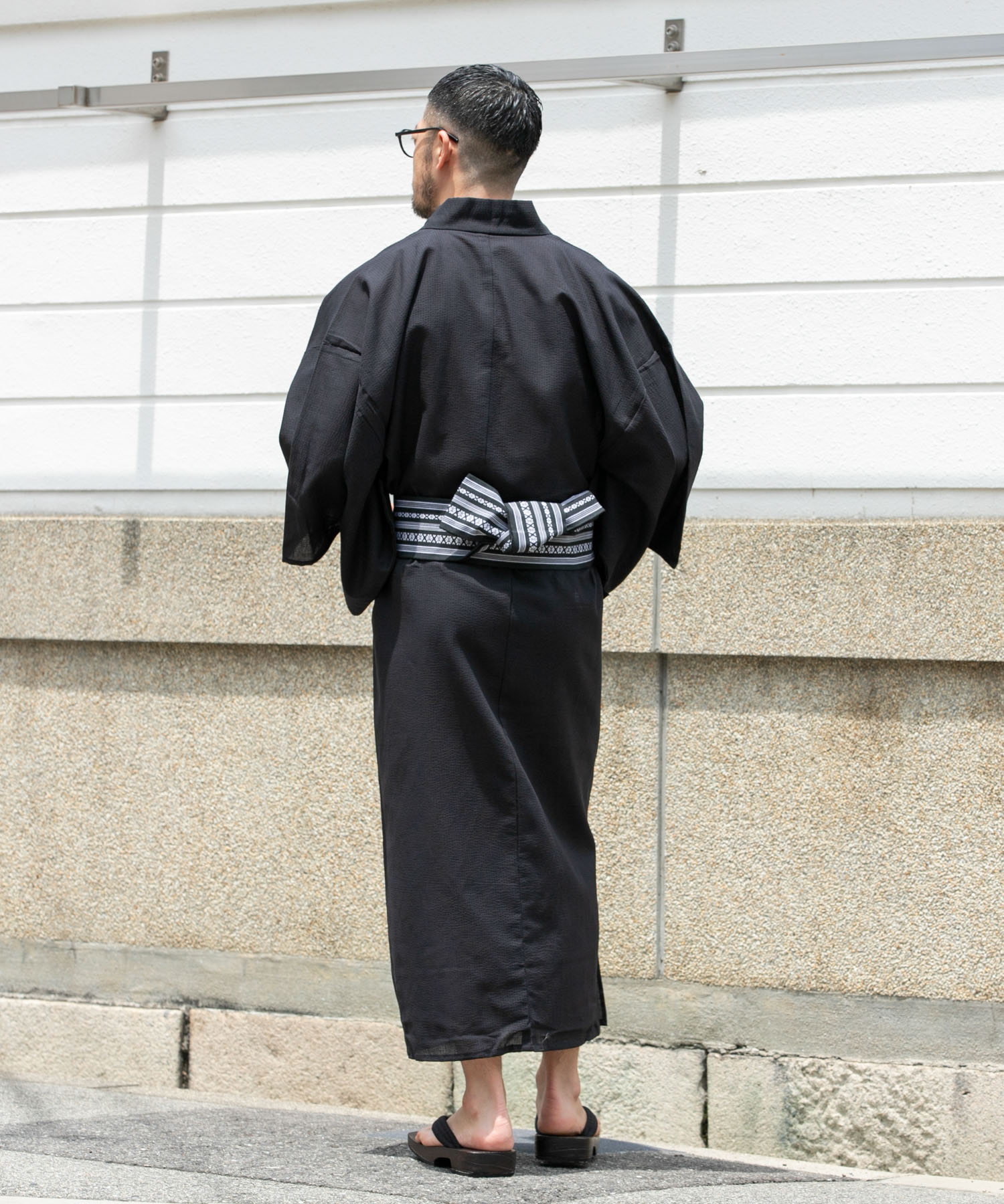 無地/黒