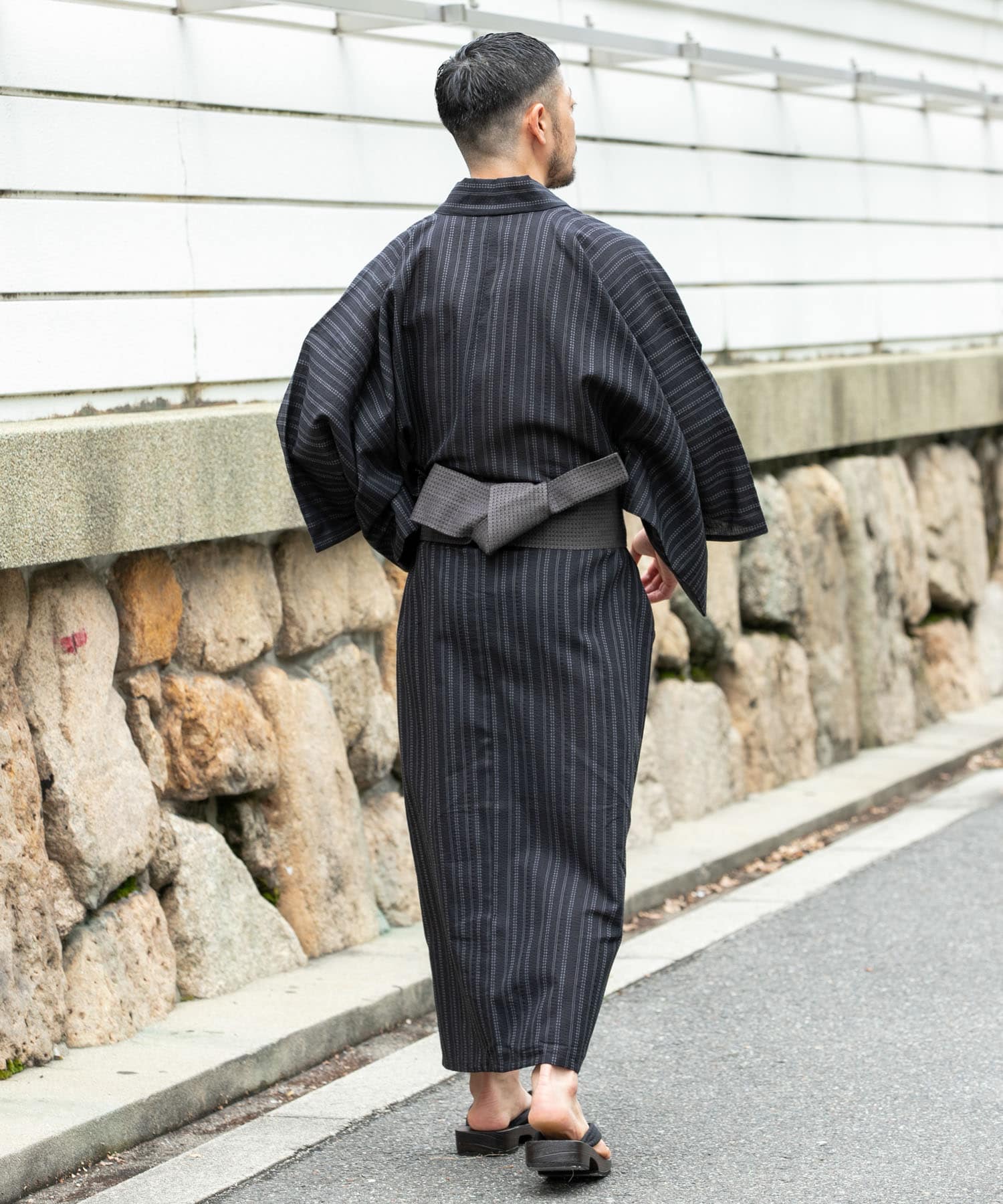 ストライプ黒