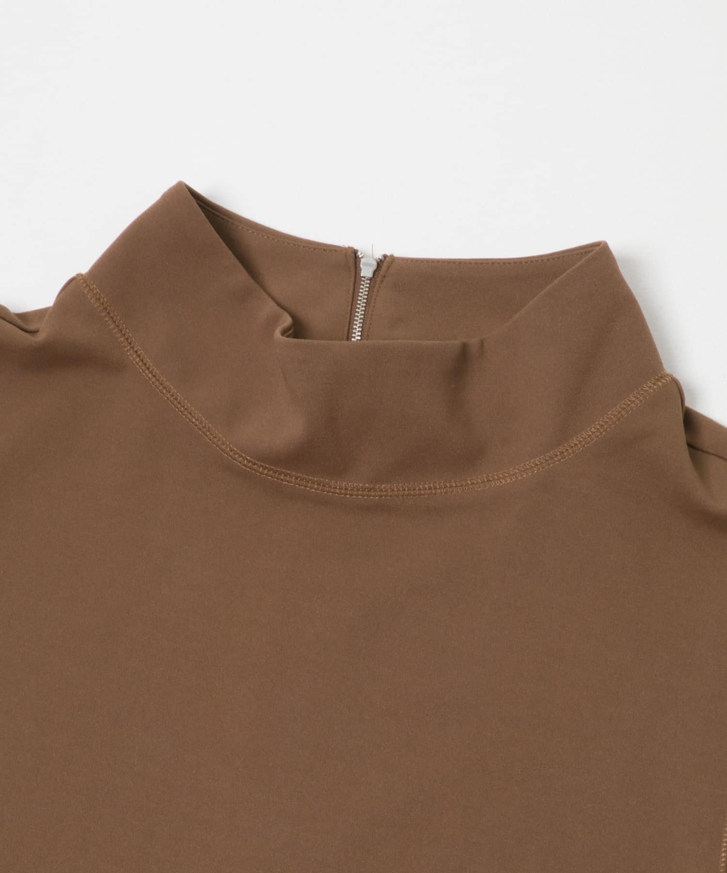 ELENDEEK　OFF NECK CUT AND SEWN BRN Free