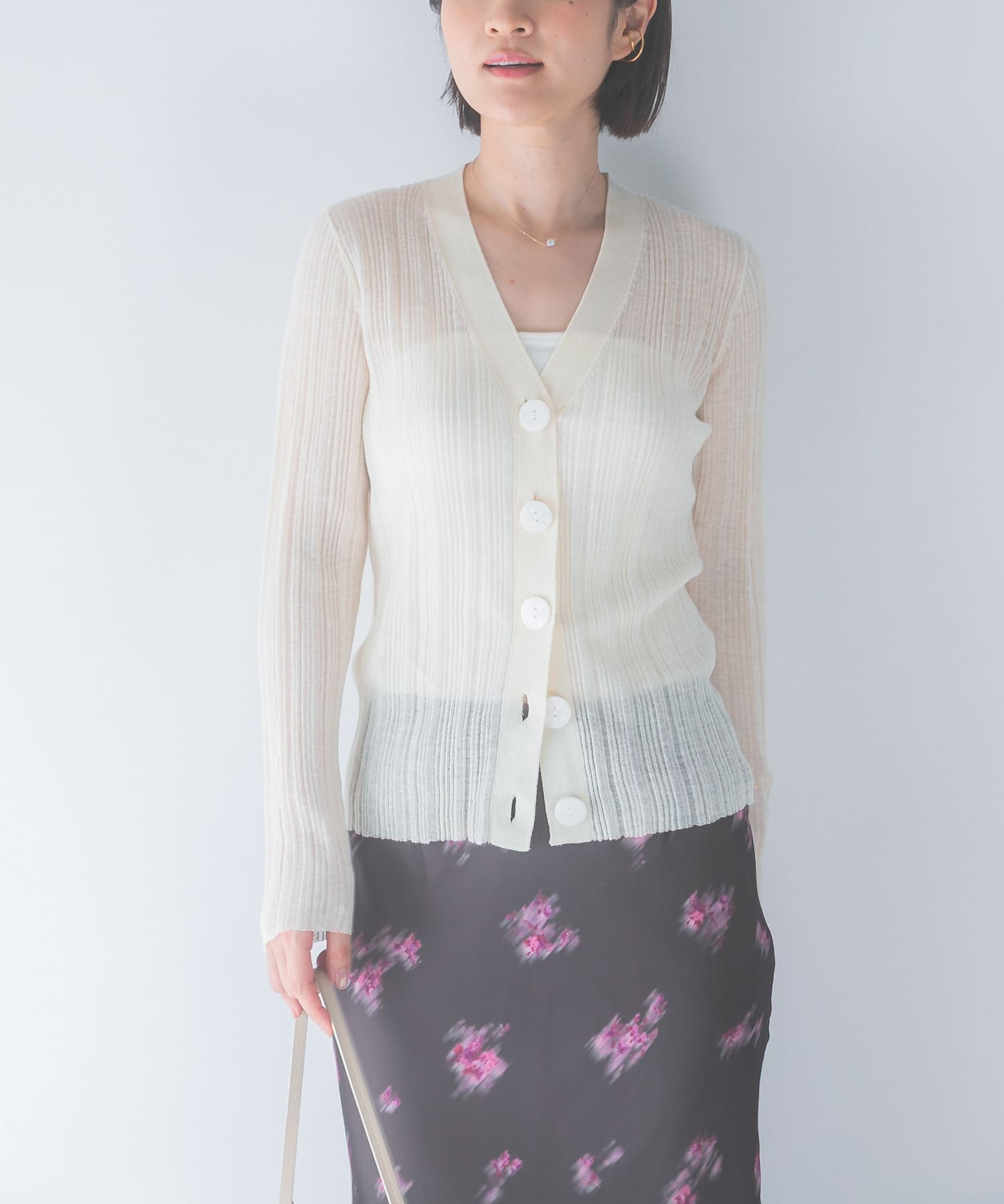 Torrazzo Donna　COOL TOUCH V-NECK KNIT