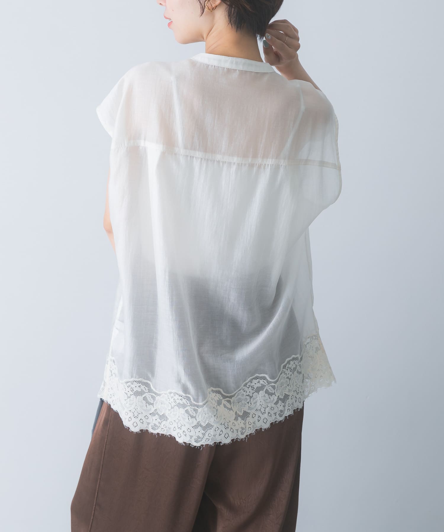 O/WHITE