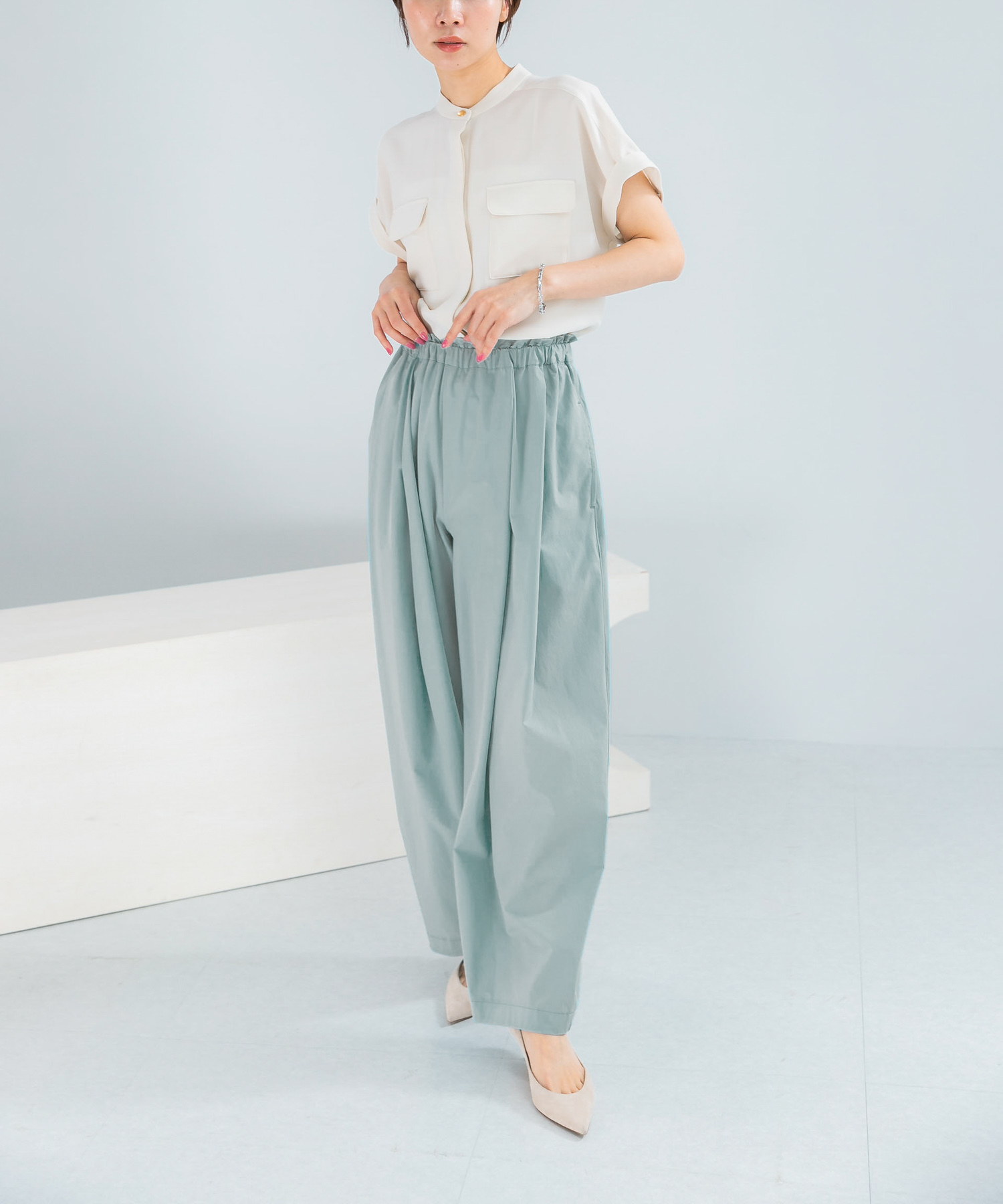 ELENDEEK　EASY TUCK COCOON PANTS