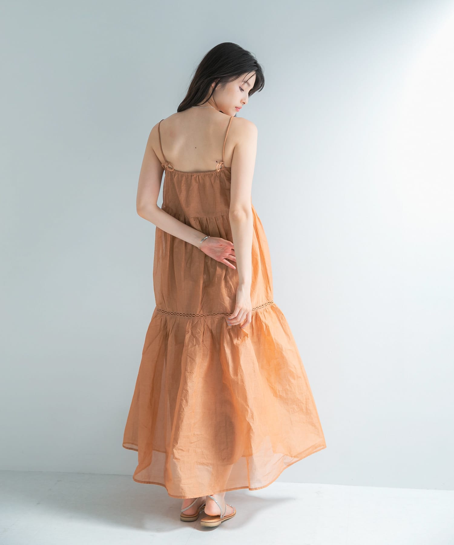 MARILYN MOON SHEER TIERED DRESS(Free BEIGE): ワンピース｜URBAN