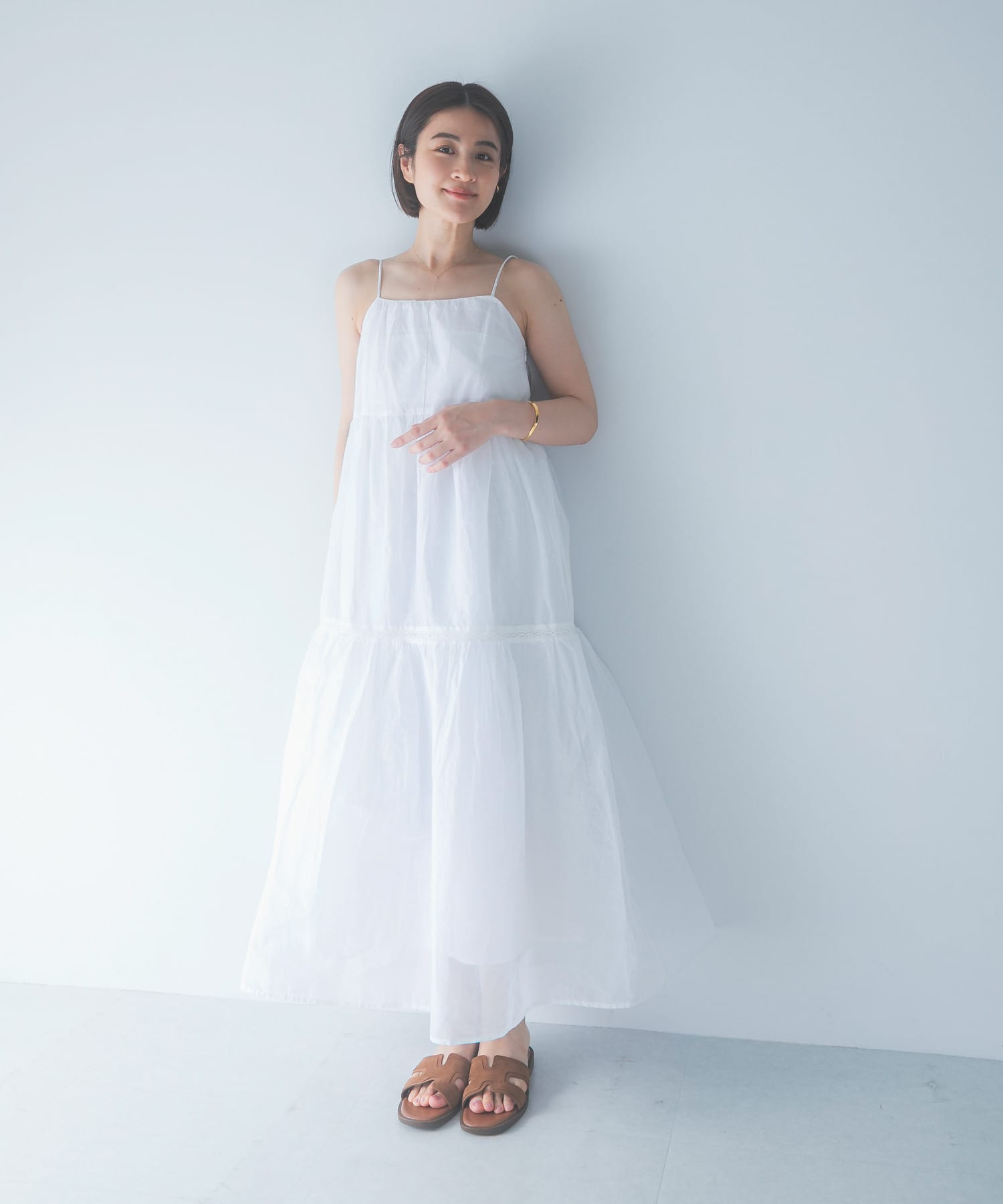 完売品　MARILYN MOON ティアードドレス ホワイト MARILYN MOON SHEER TIERED DRESS(Free BEIGE): ワンピース｜URBAN