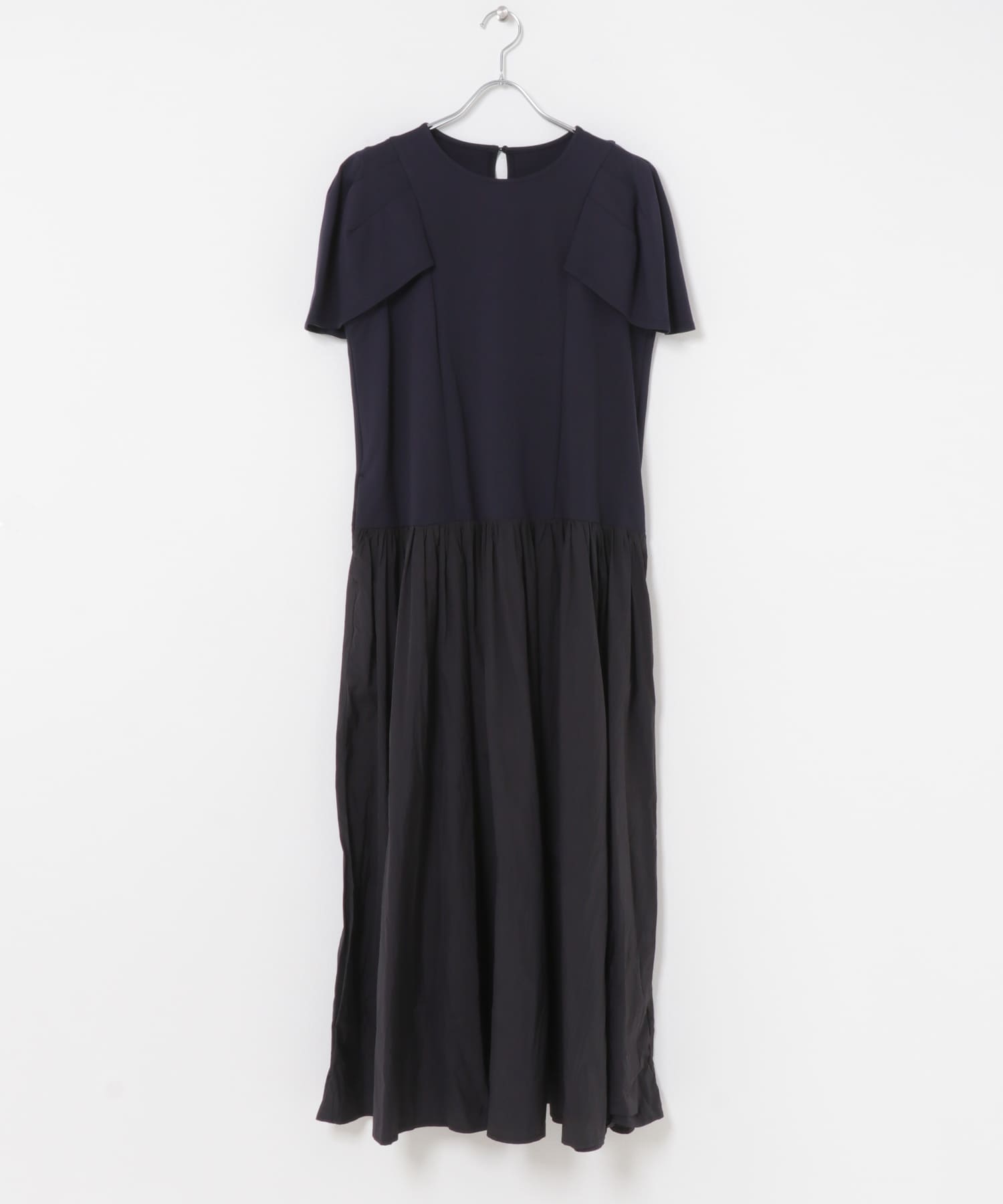 Mewl　ペタルスリーブドッキングワンピース NAVY Free