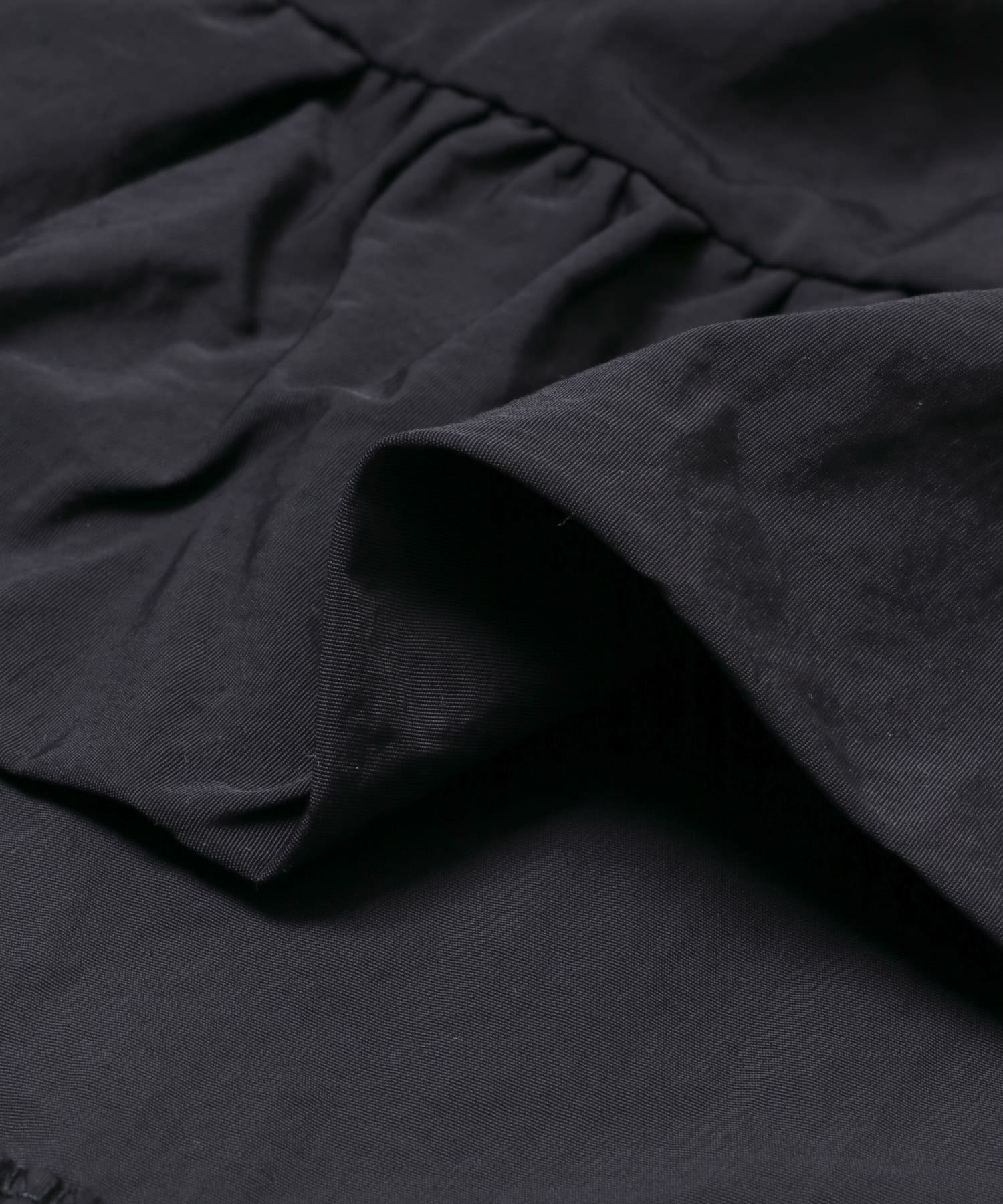 Mewl　フリルマウンテンパーカー BLACK Free