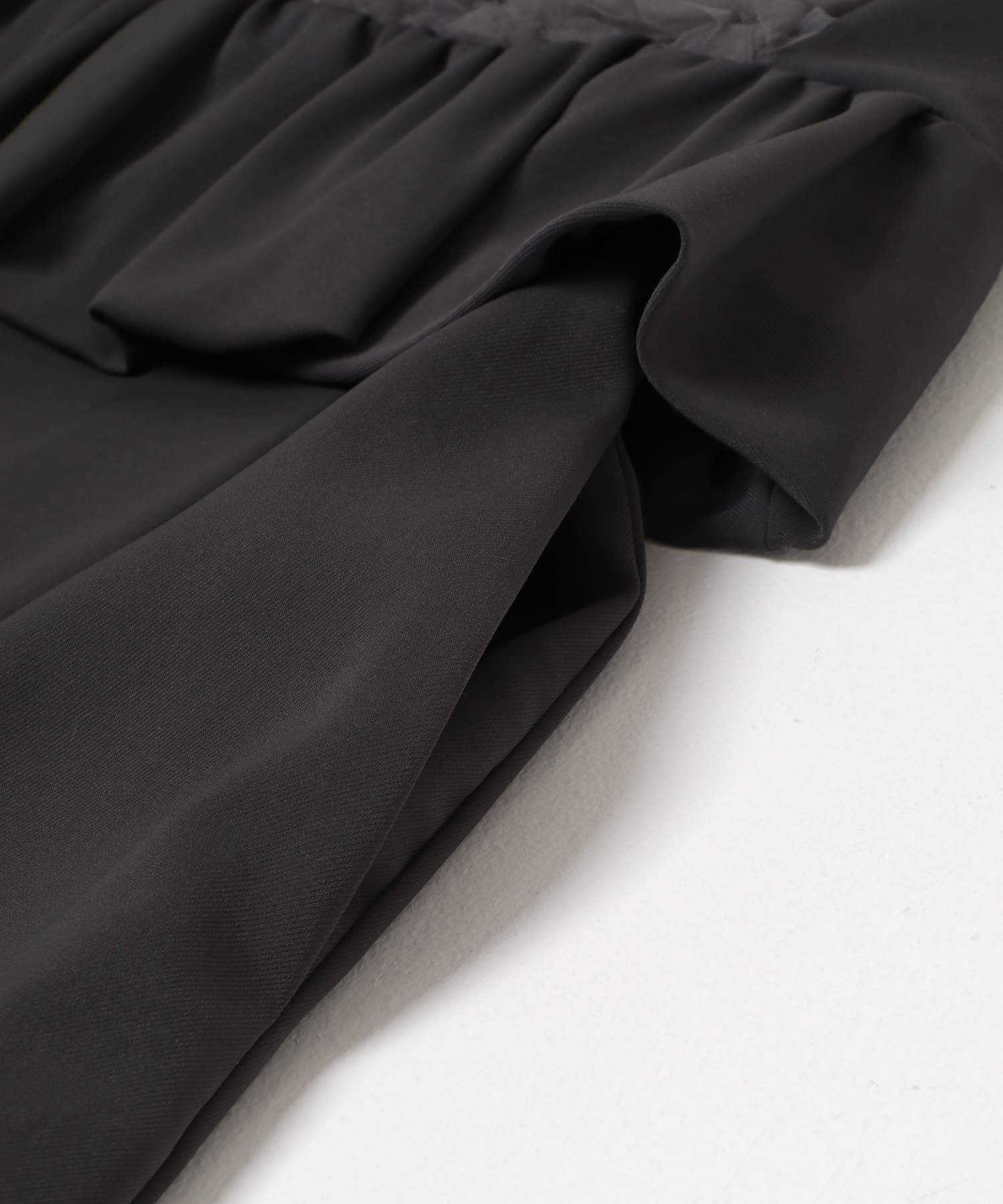 ANDRESD　TULLE FRILL PEPLUM DRESS CHARCOAL S