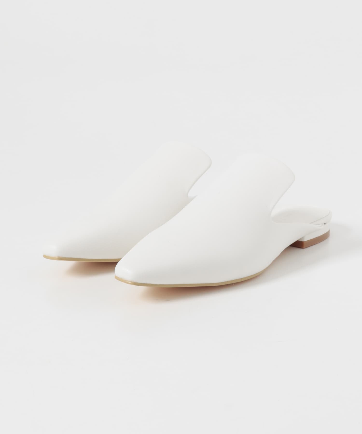 ELENDEEK　SHELTER MULE O.WHT 37