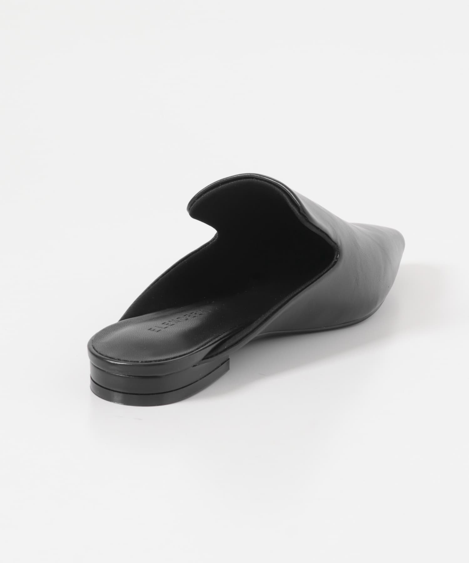 ELENDEEK　SHELTER MULE BLK 37