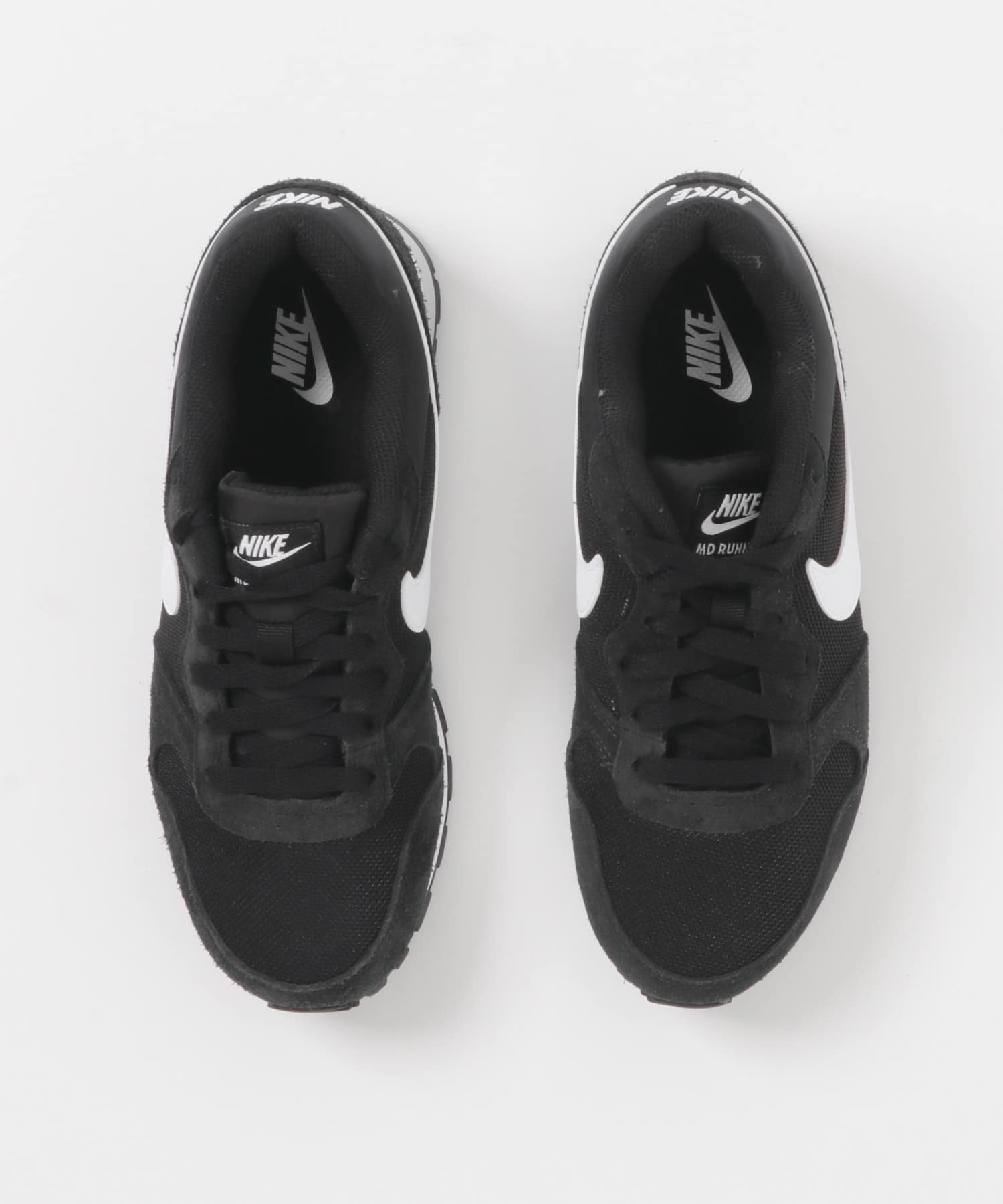 NIKE ナイキ ウィメンズ MD ランナー 2(23 BLACKWHITE): シューズ