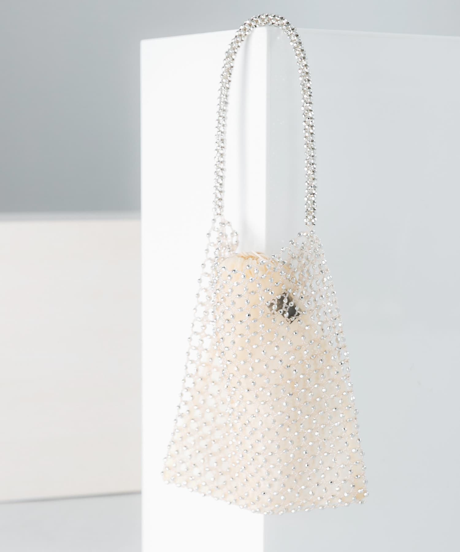 BAGMATI　ビーズバッグ WHITEGOLD Free