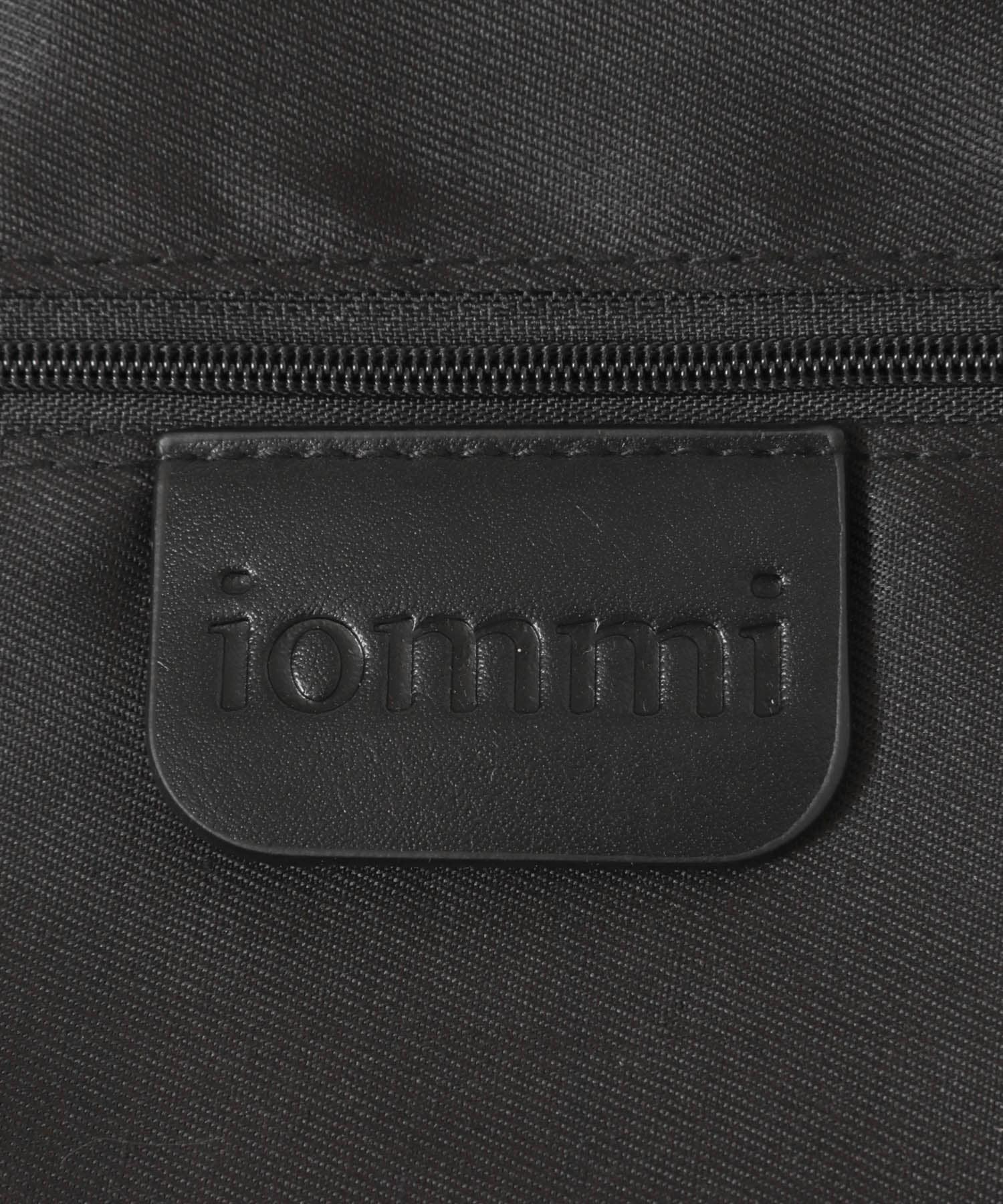 IOMMI　パイピングハンドルバッグ BLACK Free