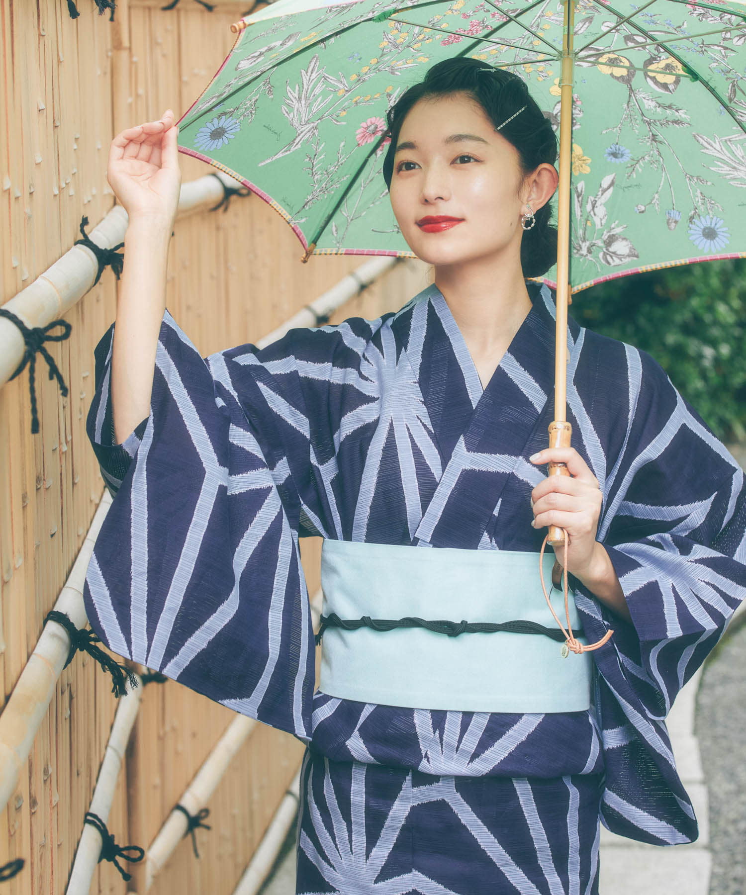 ブラック