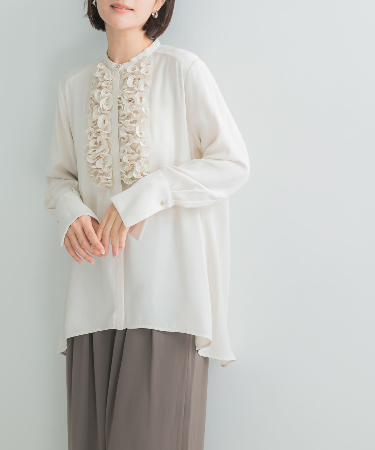 MARILYN MOON CRYSTAL PLEATS SATIN SHIRTS