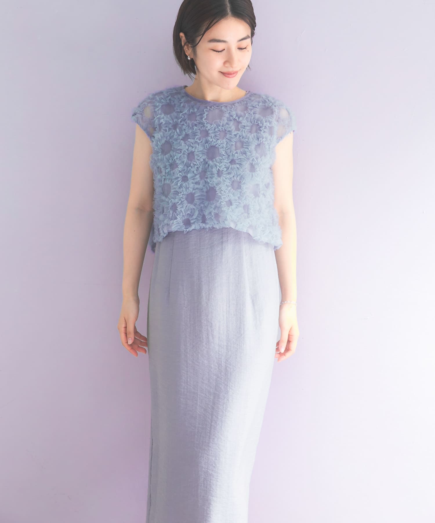LIGHT BLUE