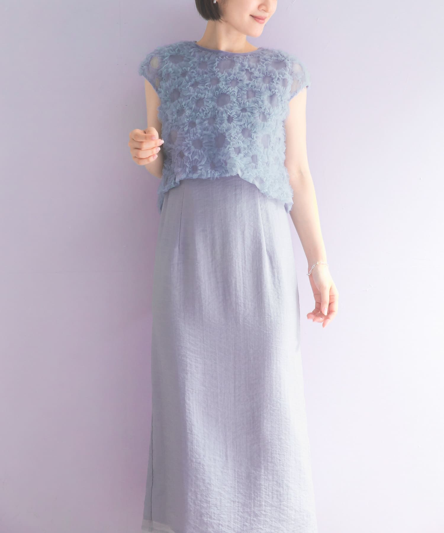 LIGHT BLUE