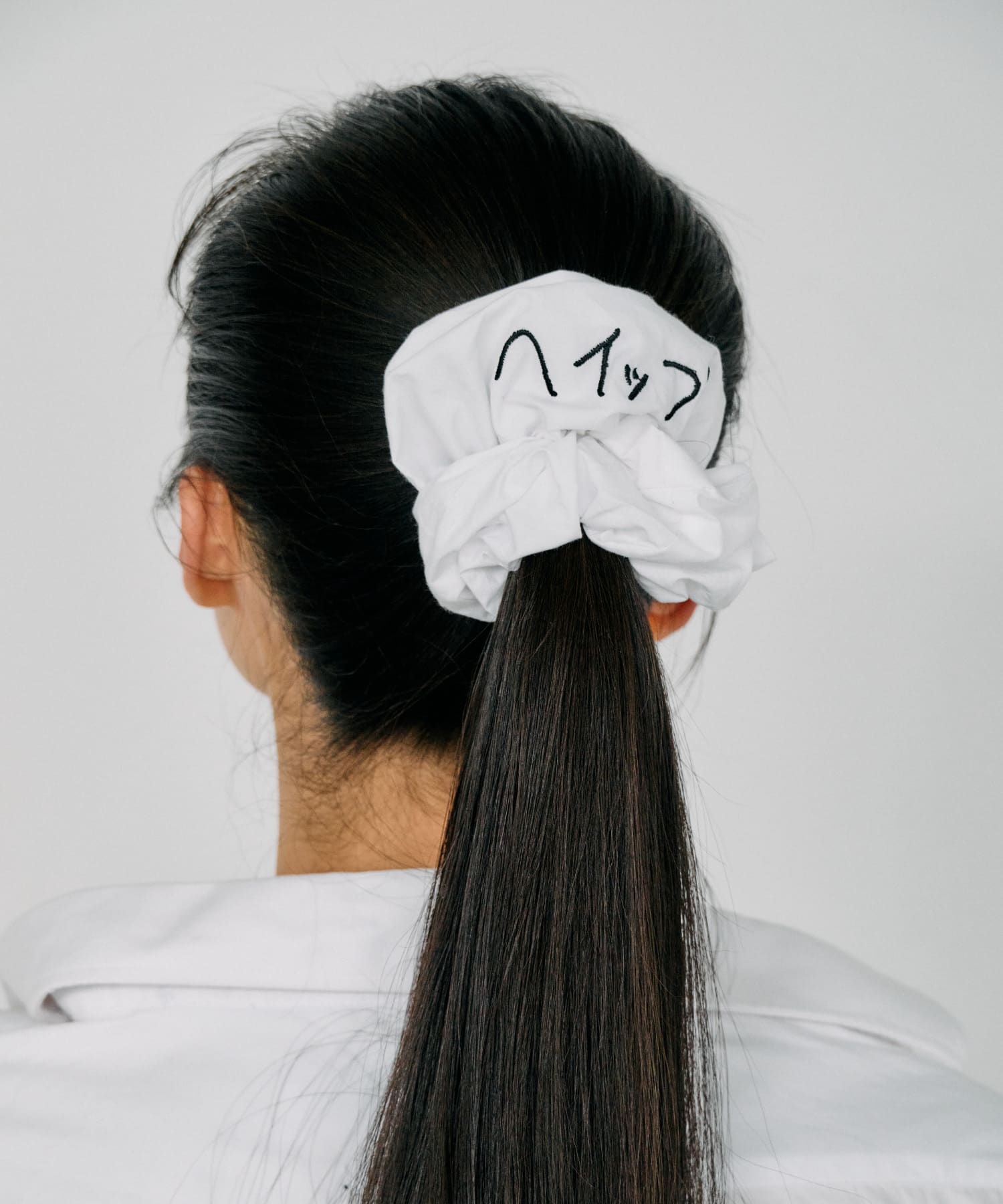 heyep BASIC SCRUNCHIE KENKAGAMI(- WHITE): アクセサリー｜URBAN