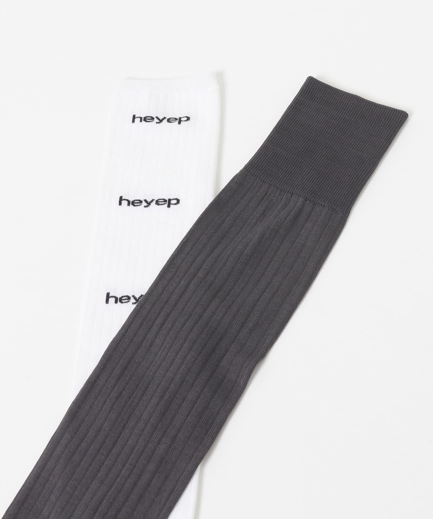 WHITEGRAY