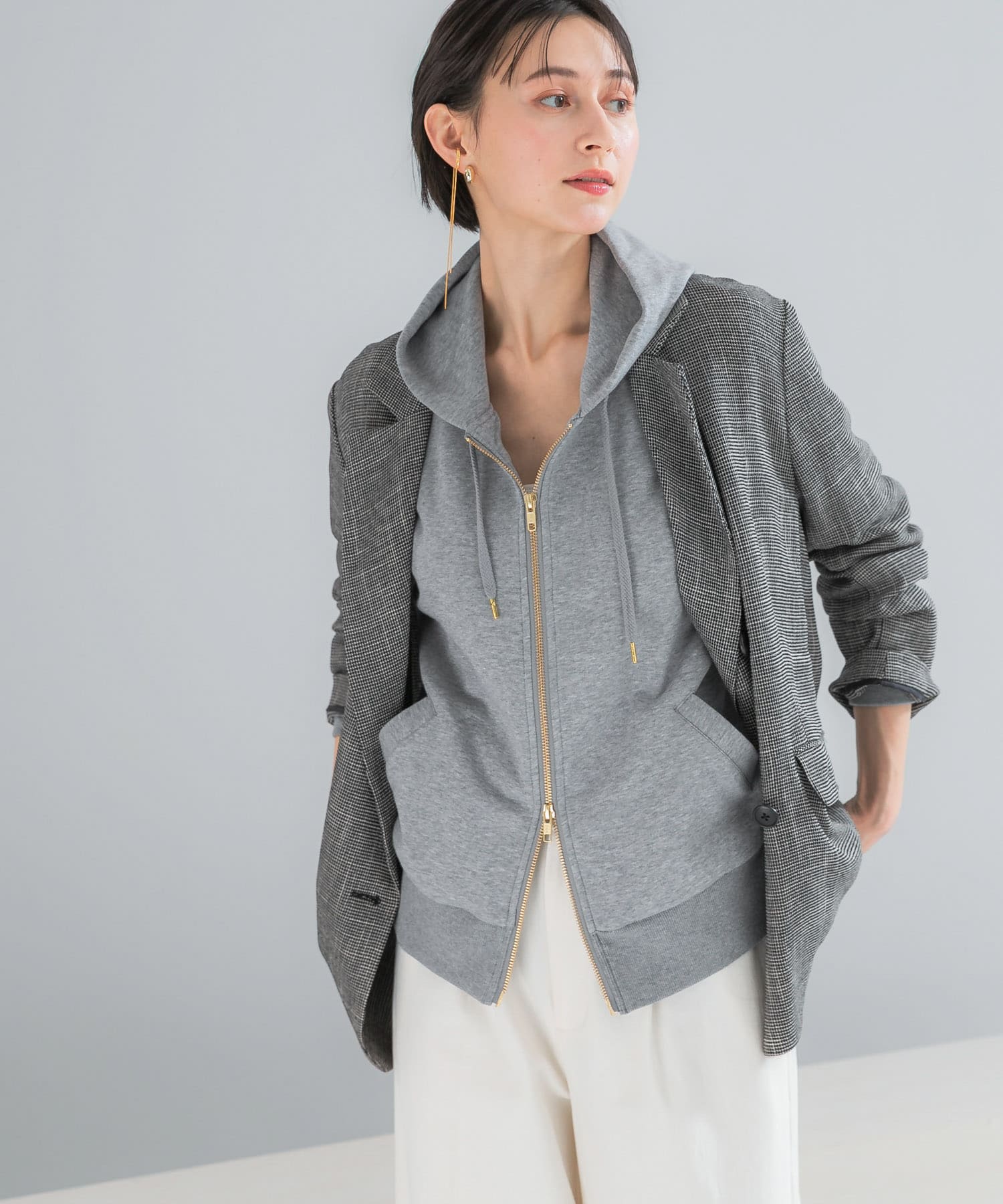 『WEB限定』『UR TECH』オーバーZIPパーカー