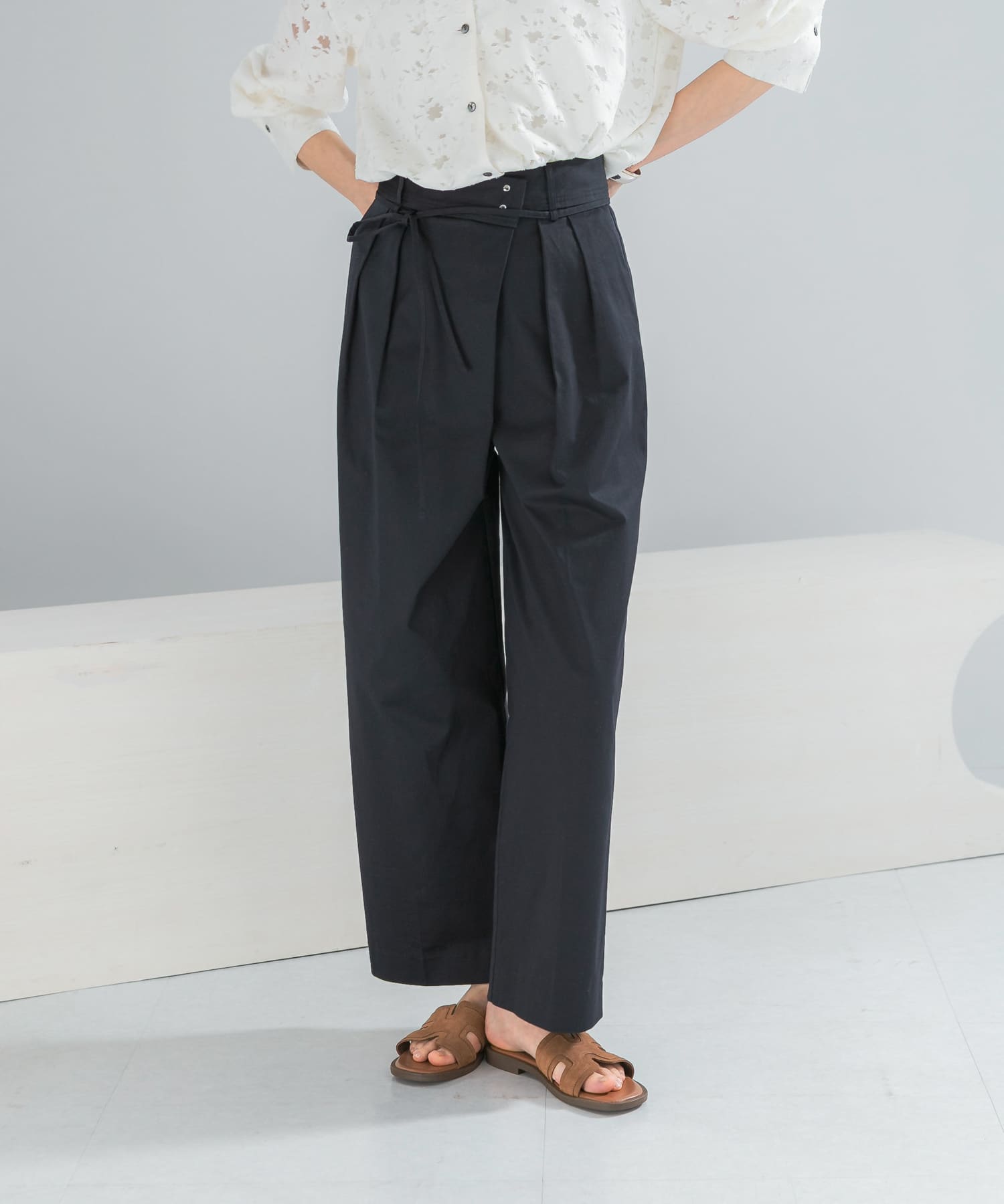 ラップデザインパンツ