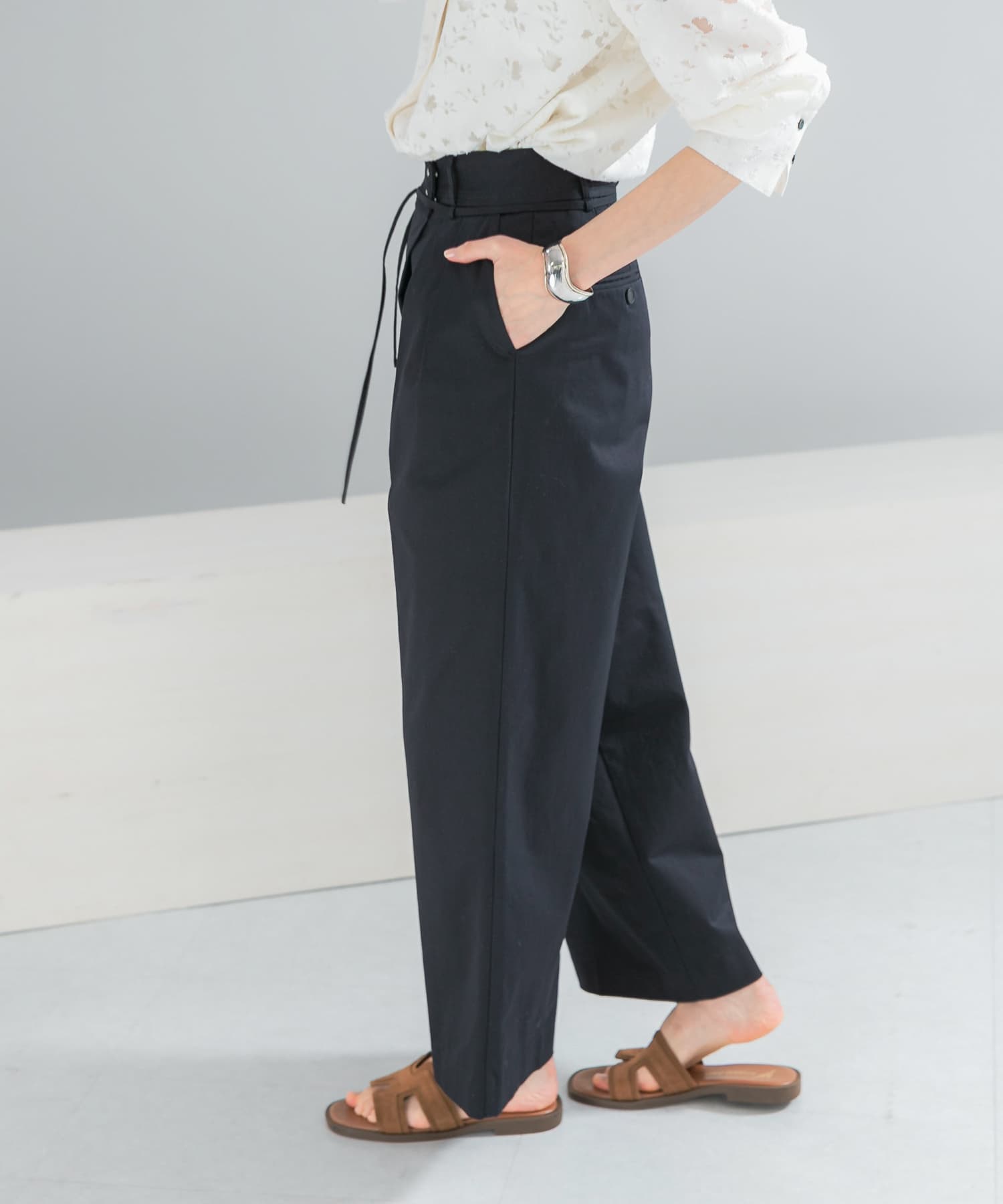 身長：168cm サイズ：38