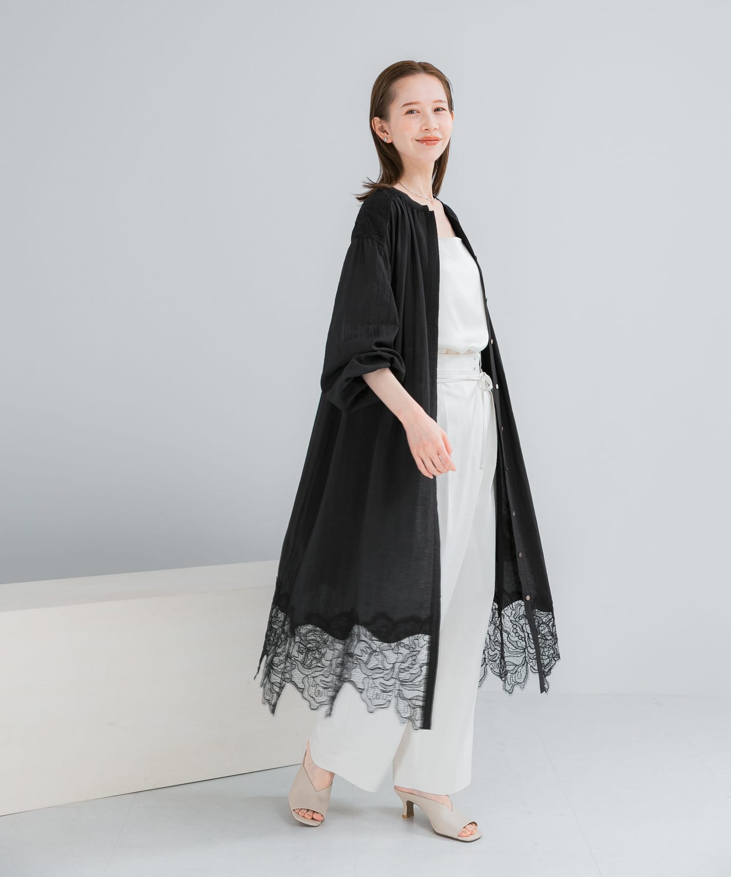 レース切り替えガウンワンピース