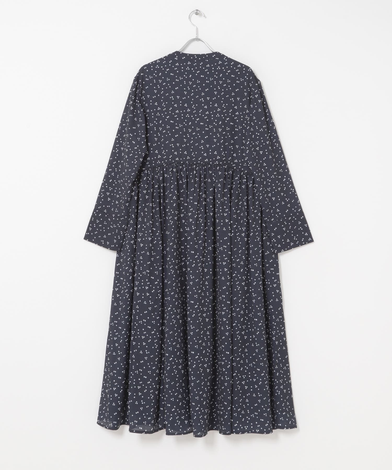 『WEB限定』ランダムドットボリュームワンピース NAVY Free
