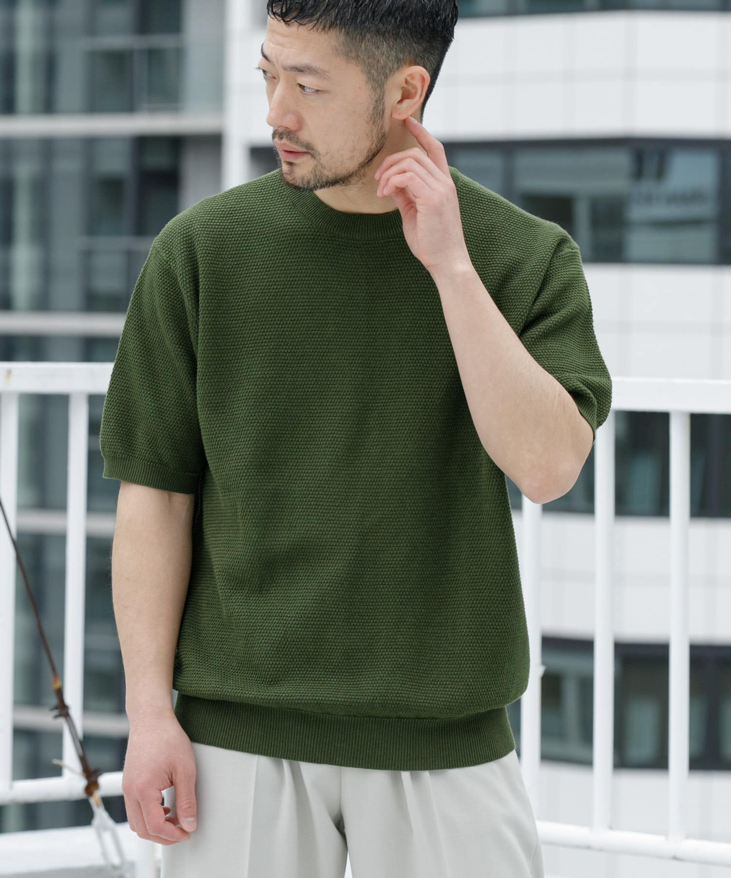 KHAKI