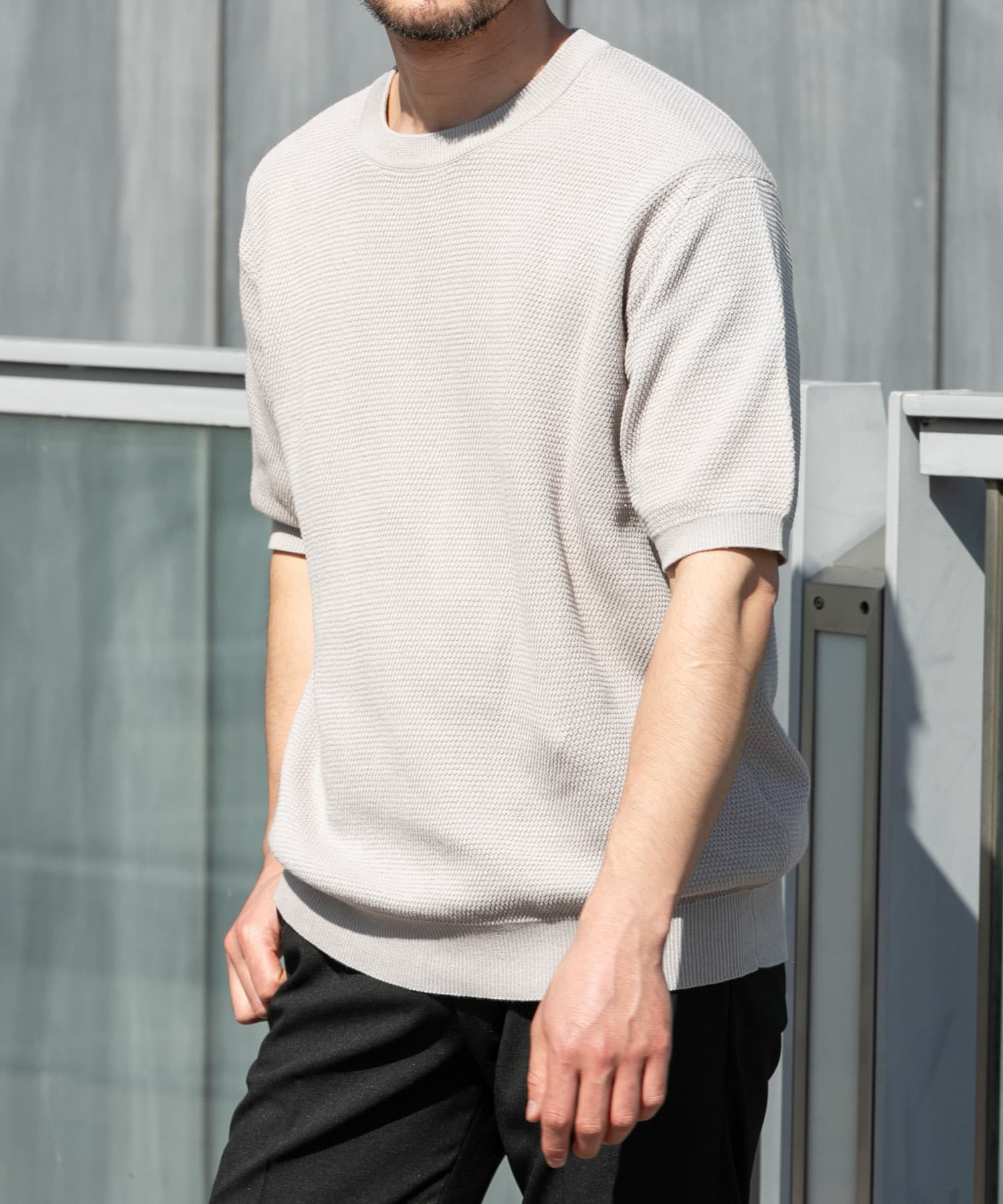 LIGHT GRAY