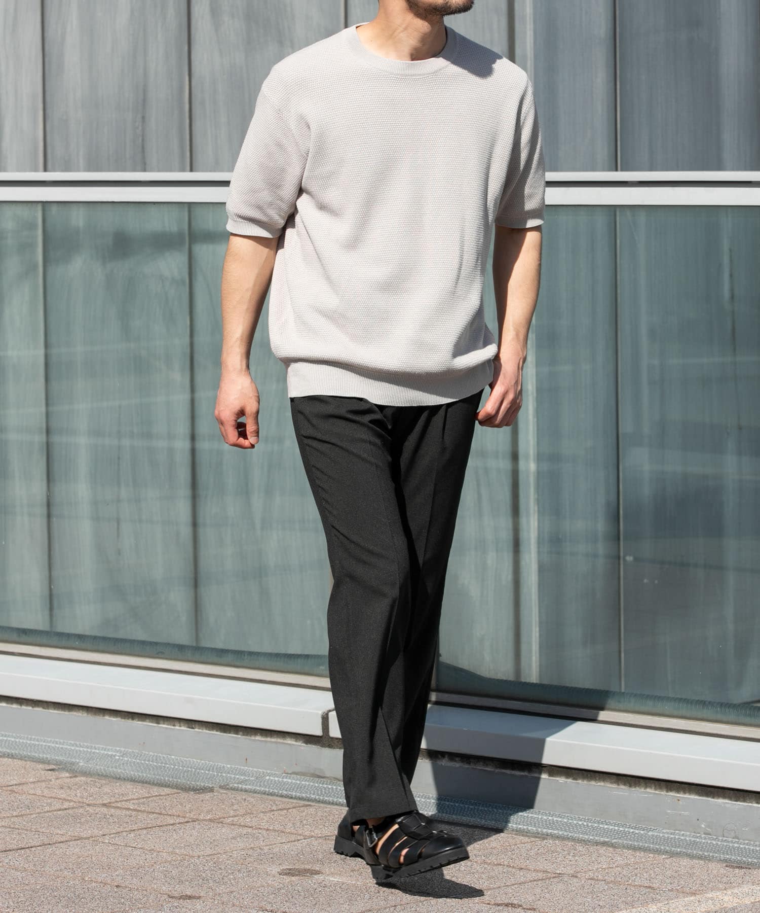 LIGHT GRAY